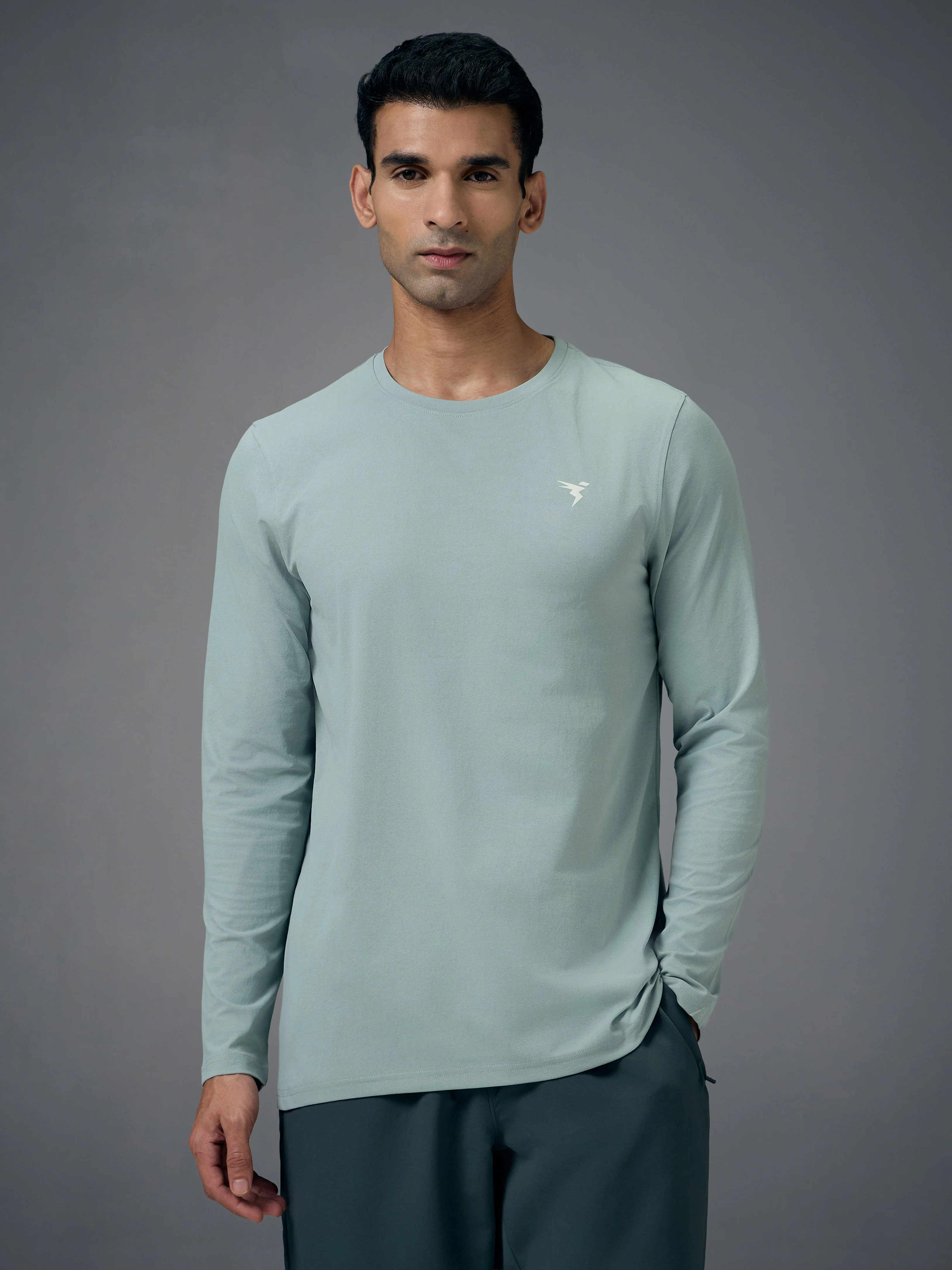 Men Solid Slim Fit Round Neck Sports T-shirt with COTFLEX - Image 2
