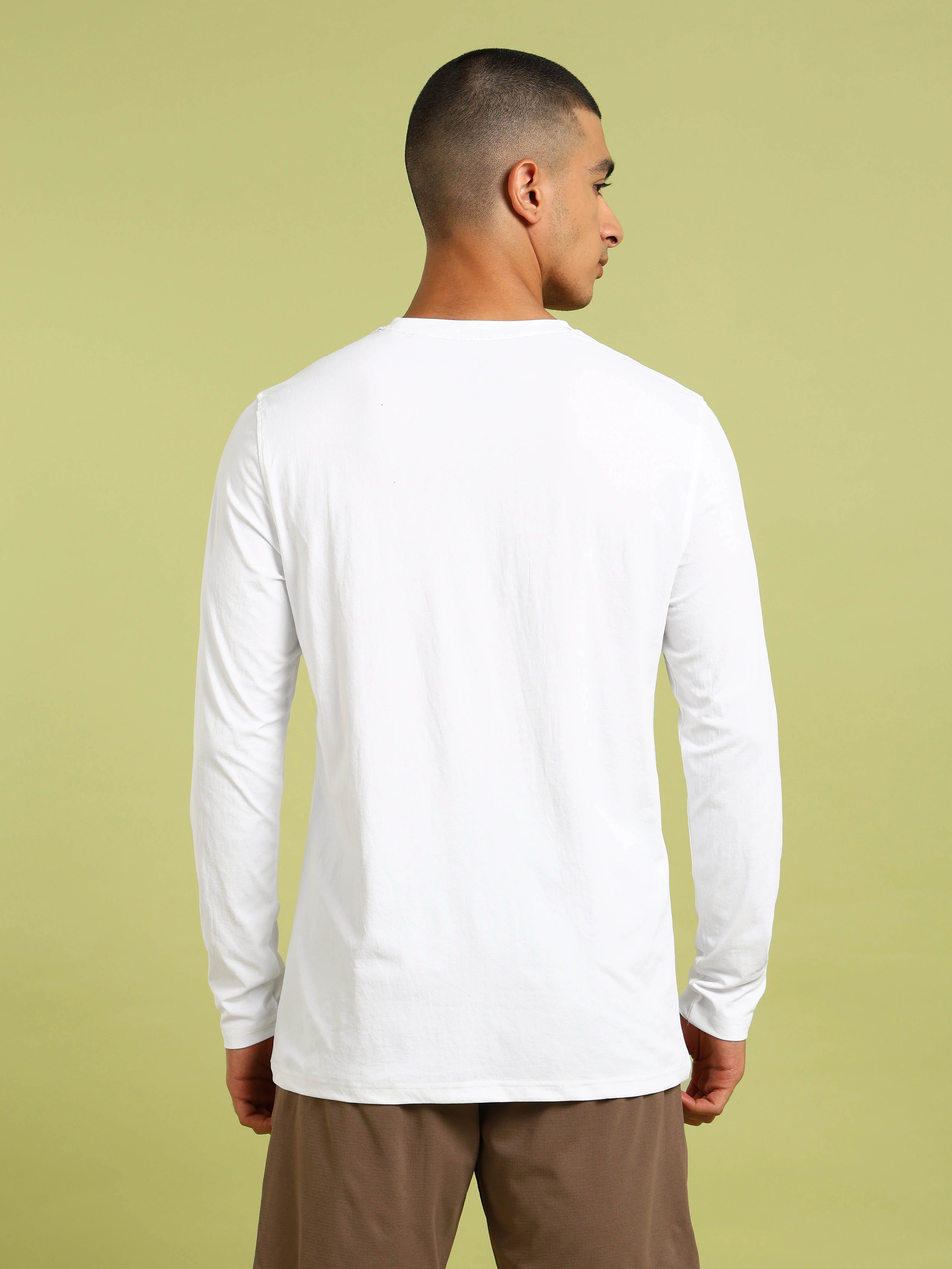 Men Solid Slim Fit Round Neck Sports T-shirt with COTFLEX - Image 3