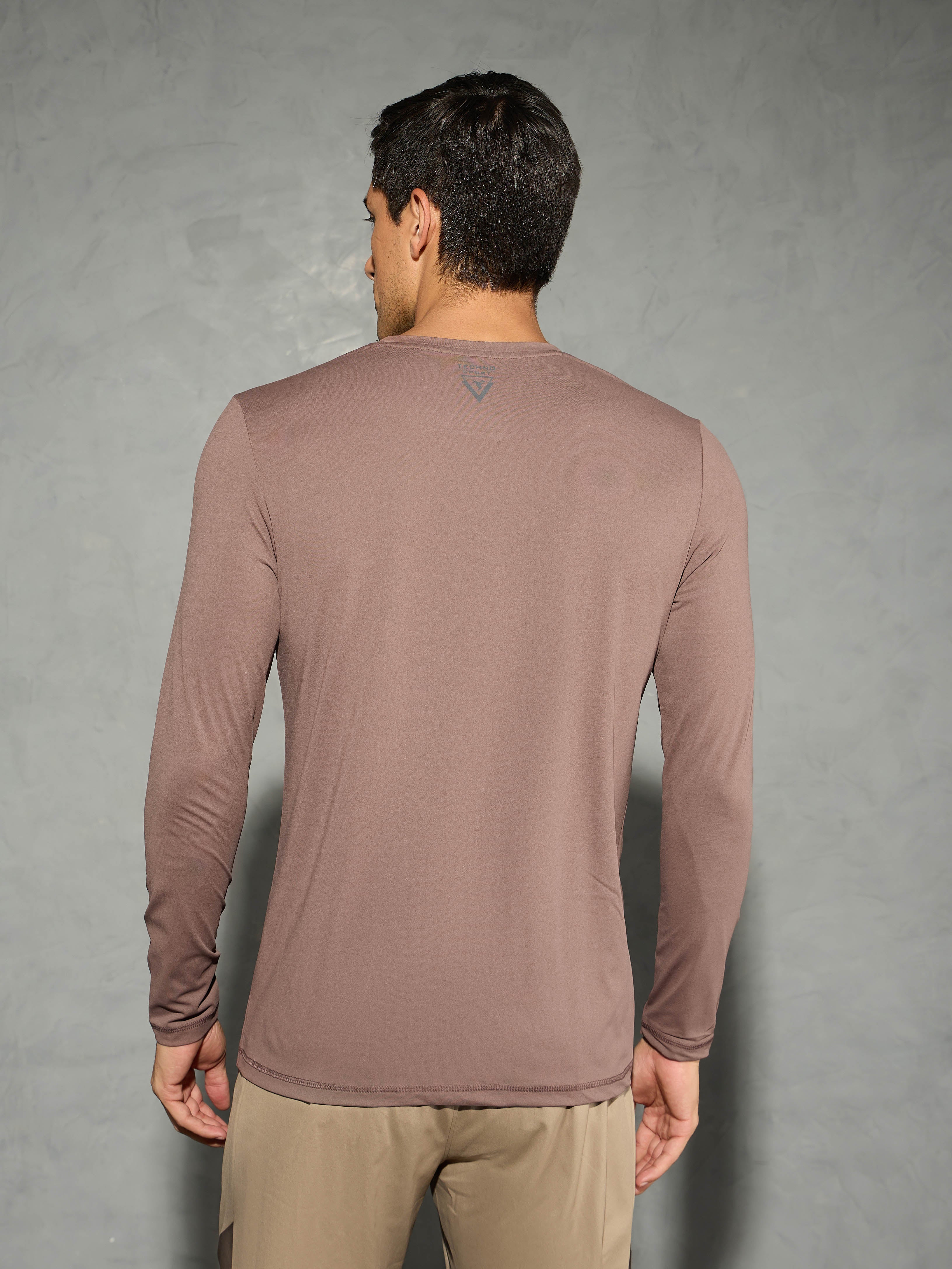 Men Solid Slim Fit Round Neck Sports T-shirt with COTFLEX - Image 3