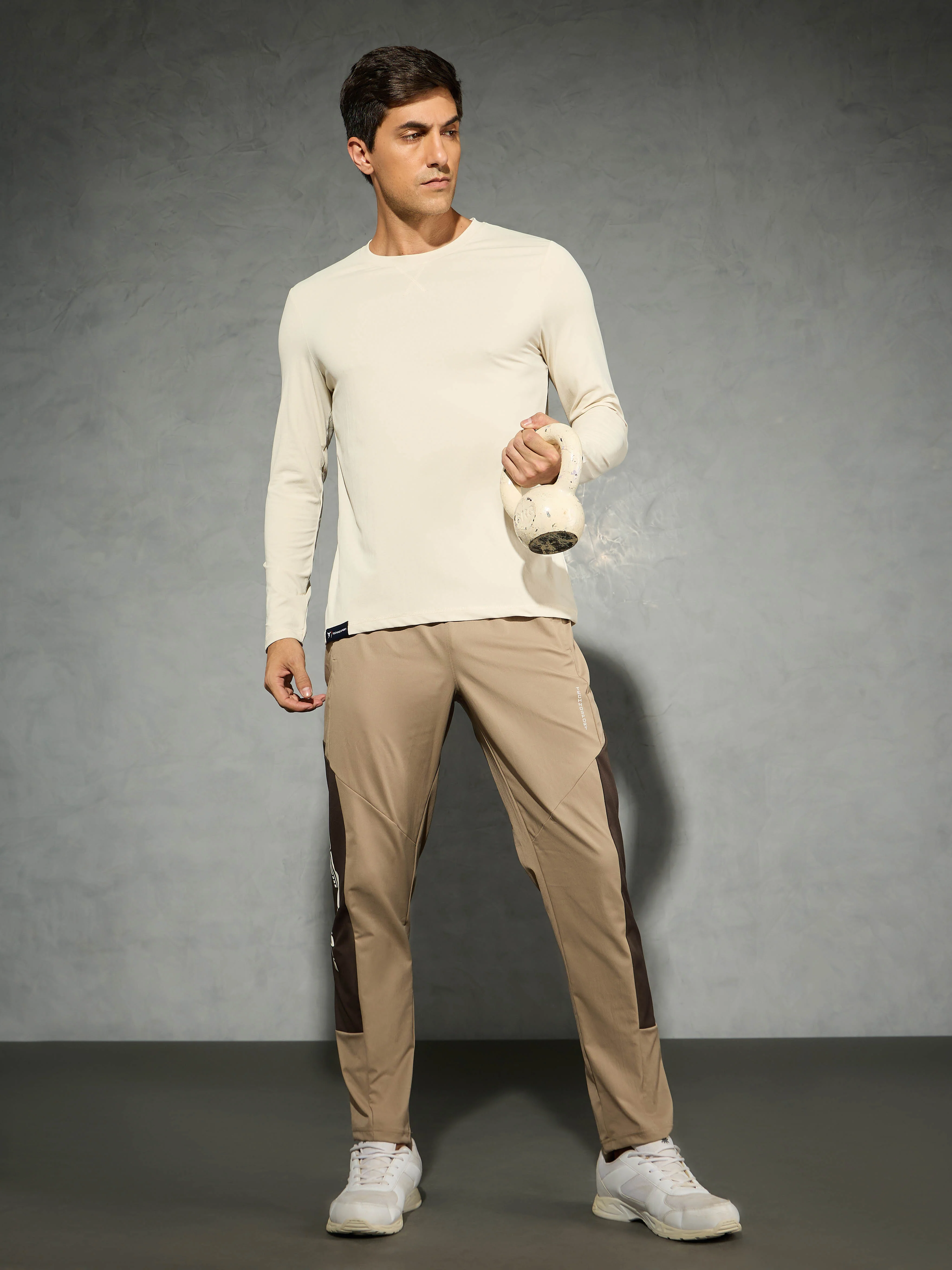 Men Solid Slim Fit Round Neck Sports T-shirt with COTFLEX - Image 5