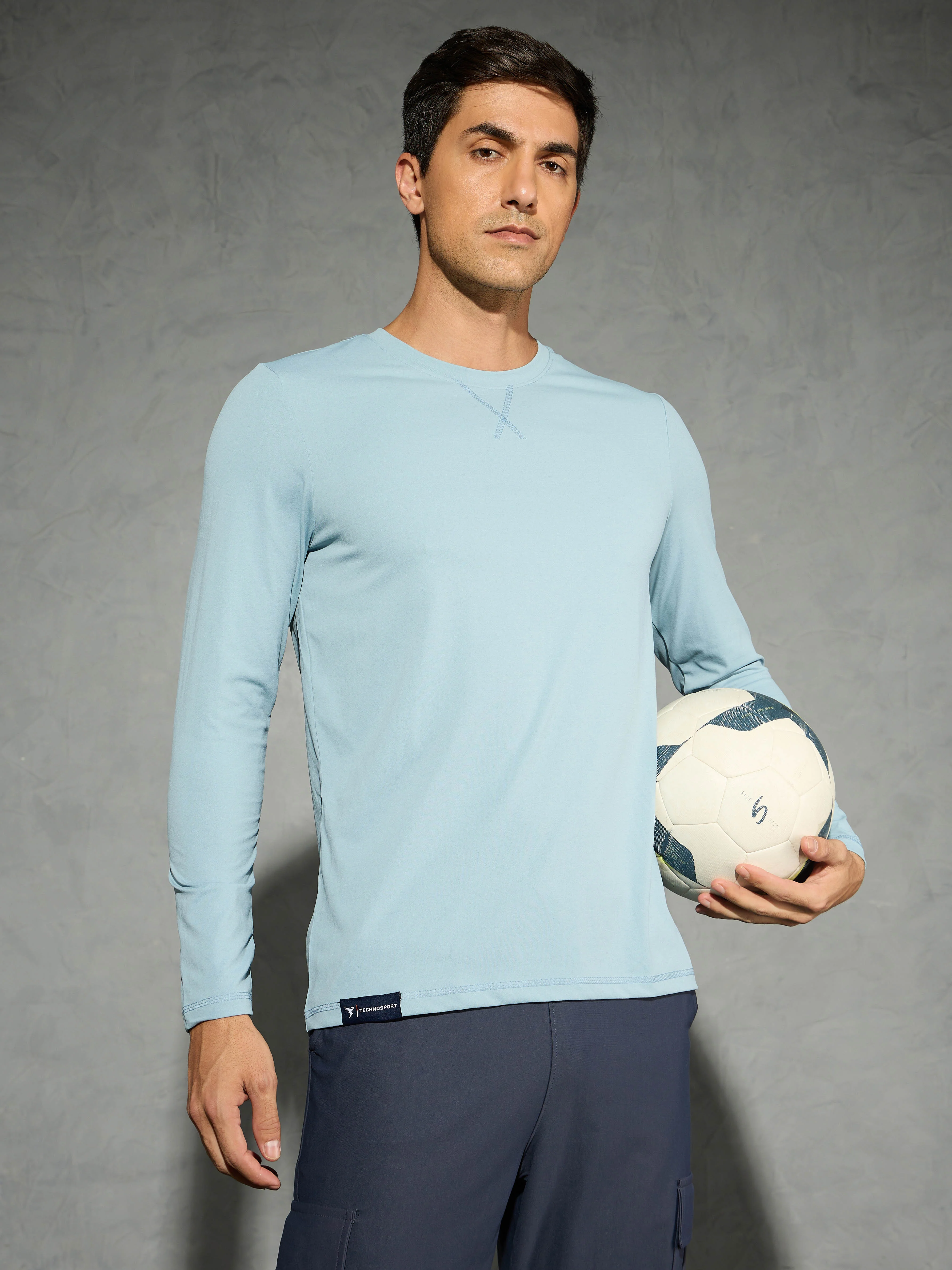 Men Solid Slim Fit Round Neck Sports T-shirt with COTFLEX