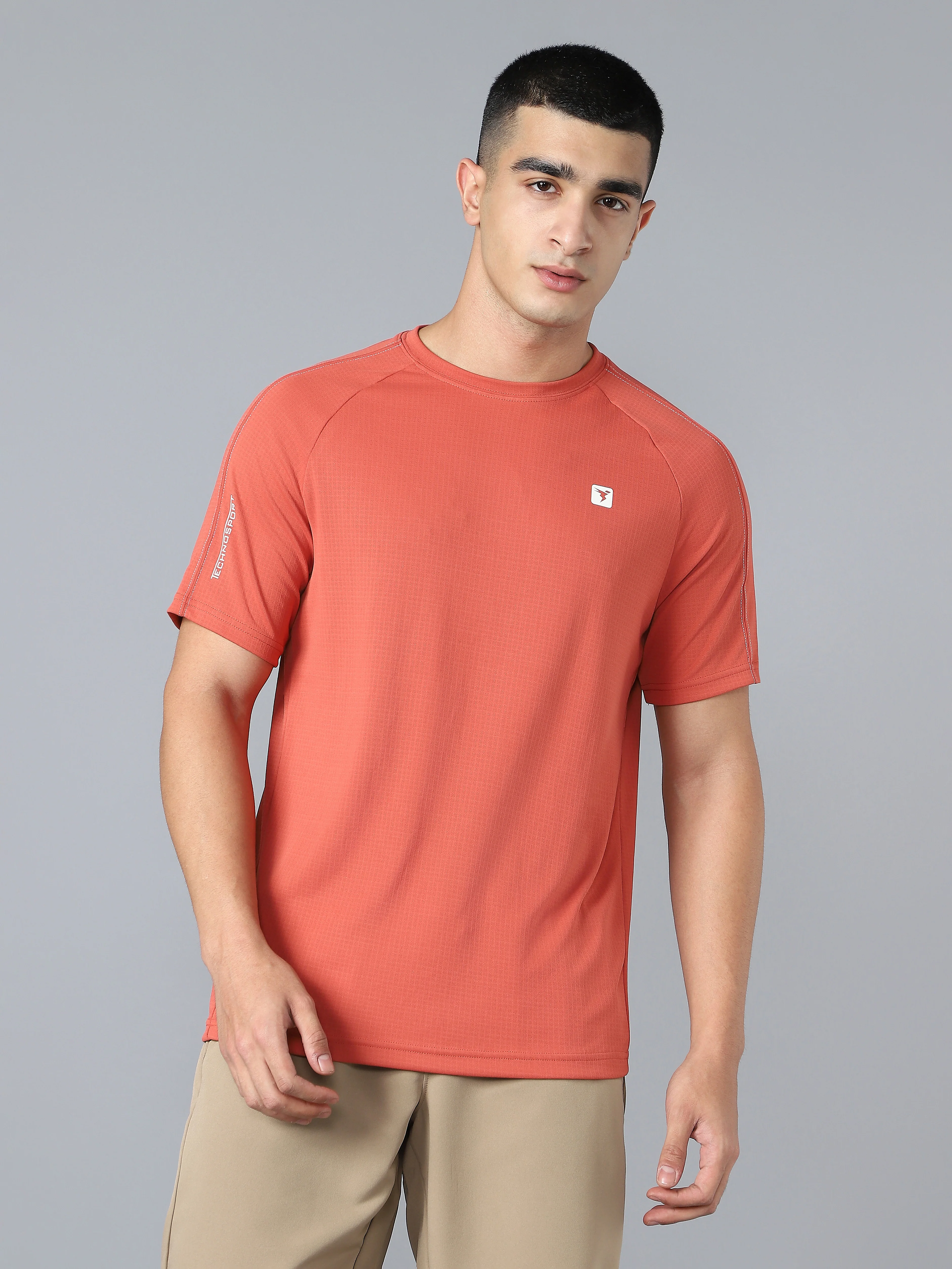 Men Solid Slim Fit Round Neck Sports T-shirt with TECHNOCOOL+