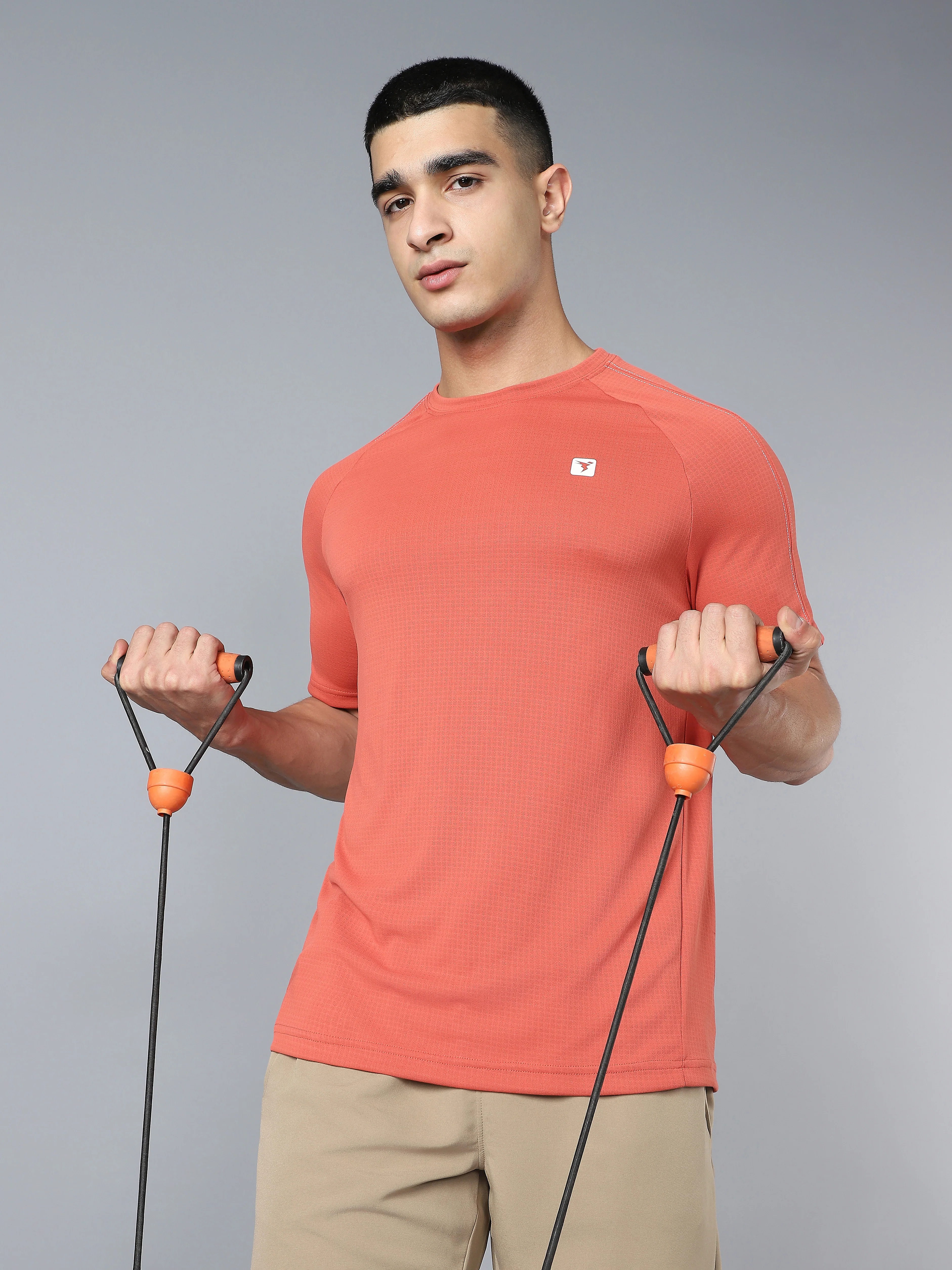 Men Solid Slim Fit Round Neck Sports T-shirt with TECHNOCOOL+ - Image 4