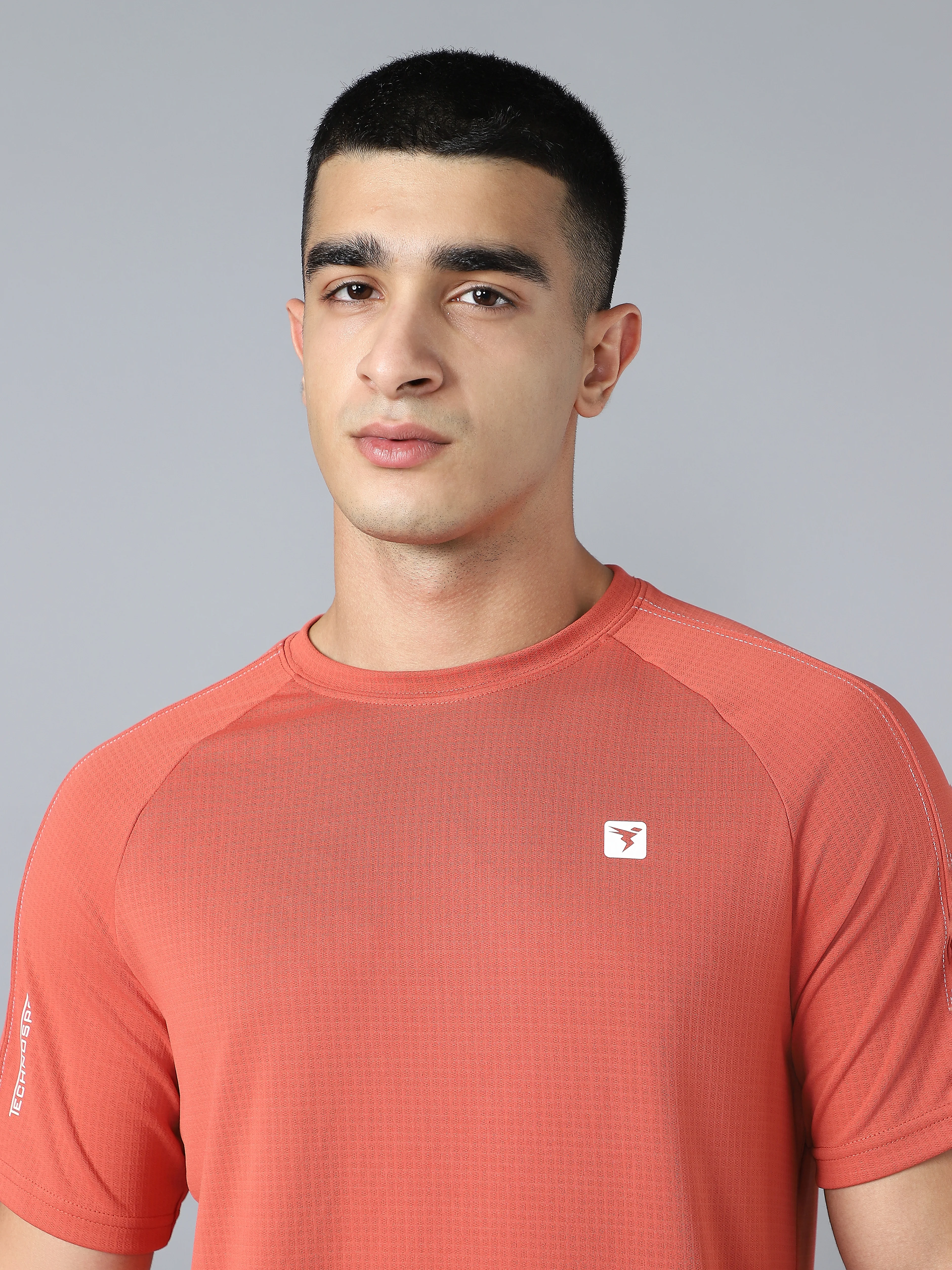 Men Solid Slim Fit Round Neck Sports T-shirt with TECHNOCOOL+ - Image 7