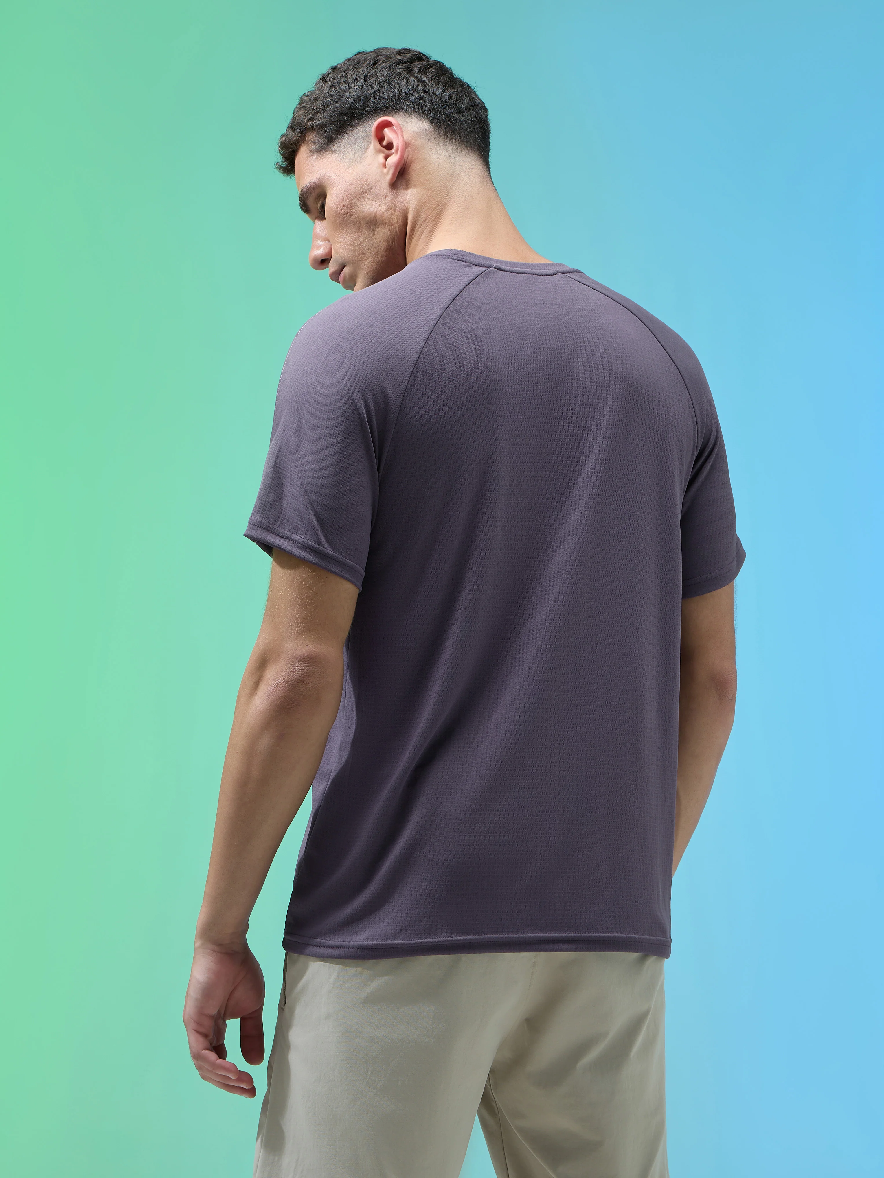Men Solid Slim Fit Round Neck Sports T-shirt with TECHNOCOOL+ - Image 3