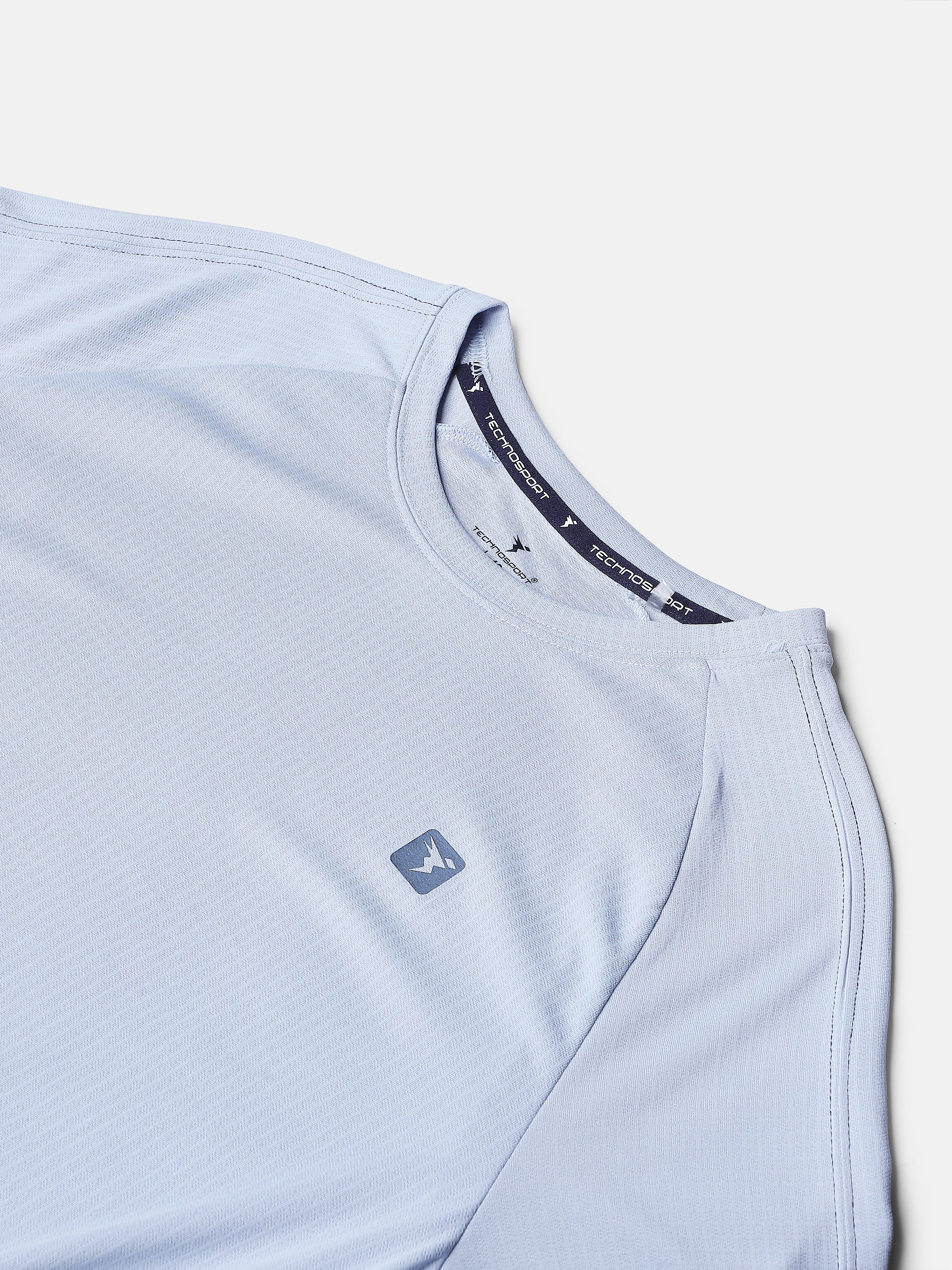 Men Solid Slim Fit Round Neck Sports T-shirt with TECHNOCOOL+ - Image 9
