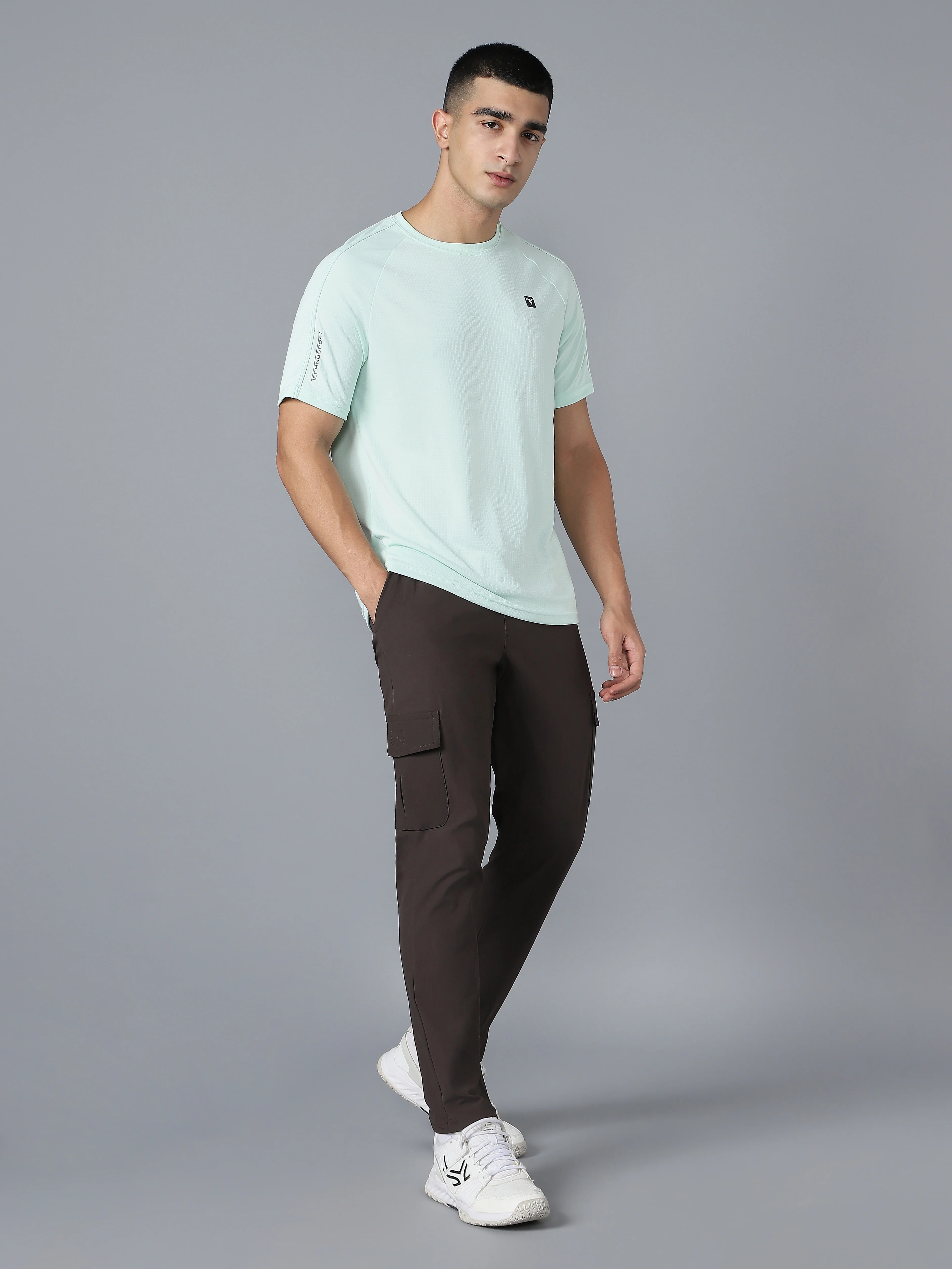 Men Solid Slim Fit Round Neck Sports T-shirt with TECHNOCOOL+ - Image 6
