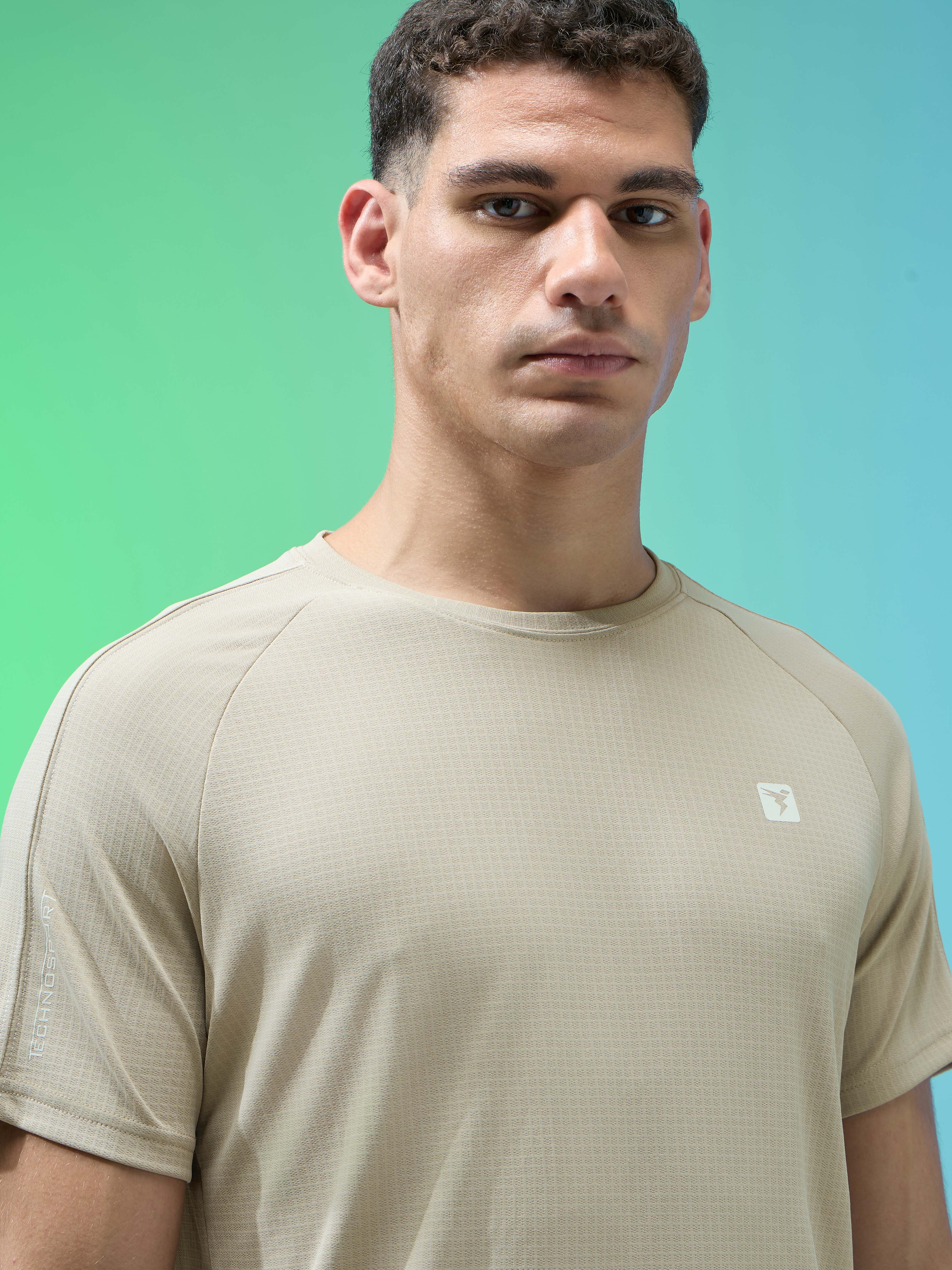 Men Solid Slim Fit Round Neck Sports T-shirt with TECHNOCOOL+ - Image 6