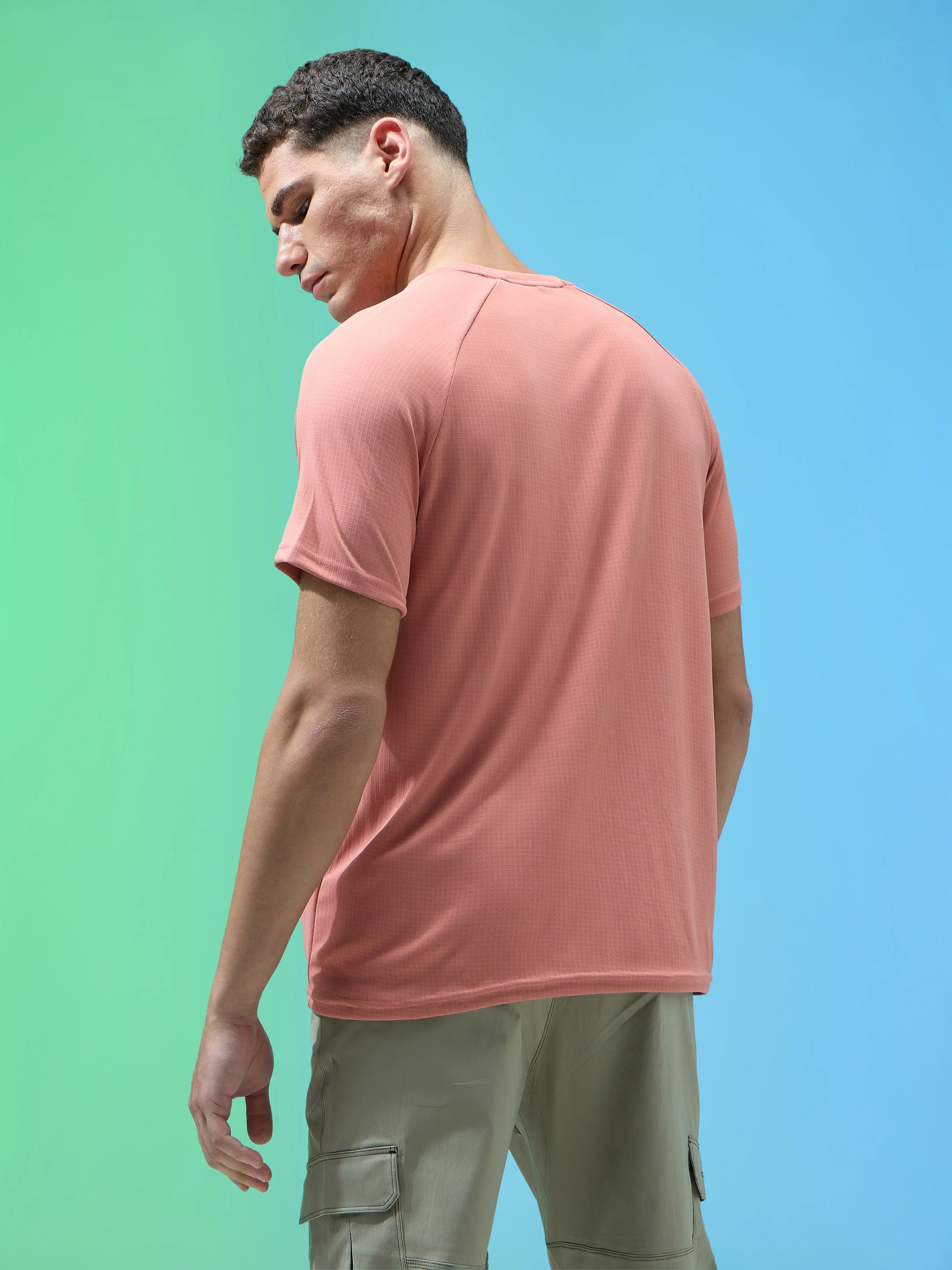 Men Solid Slim Fit Round Neck Sports T-shirt with TECHNOCOOL+ - Image 3