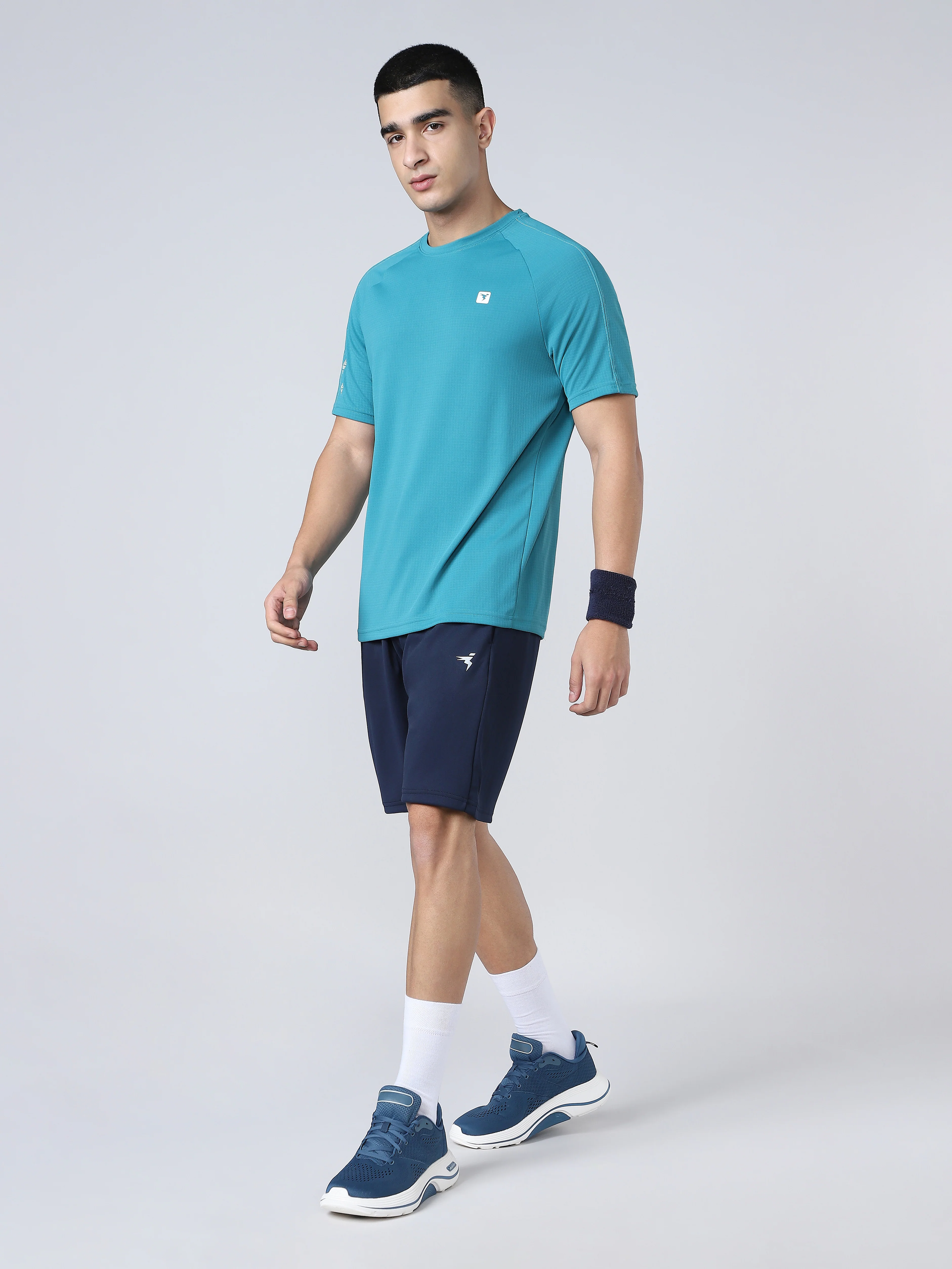 Men Solid Slim Fit Round Neck Sports T-shirt with TECHNOCOOL+ - Image 6