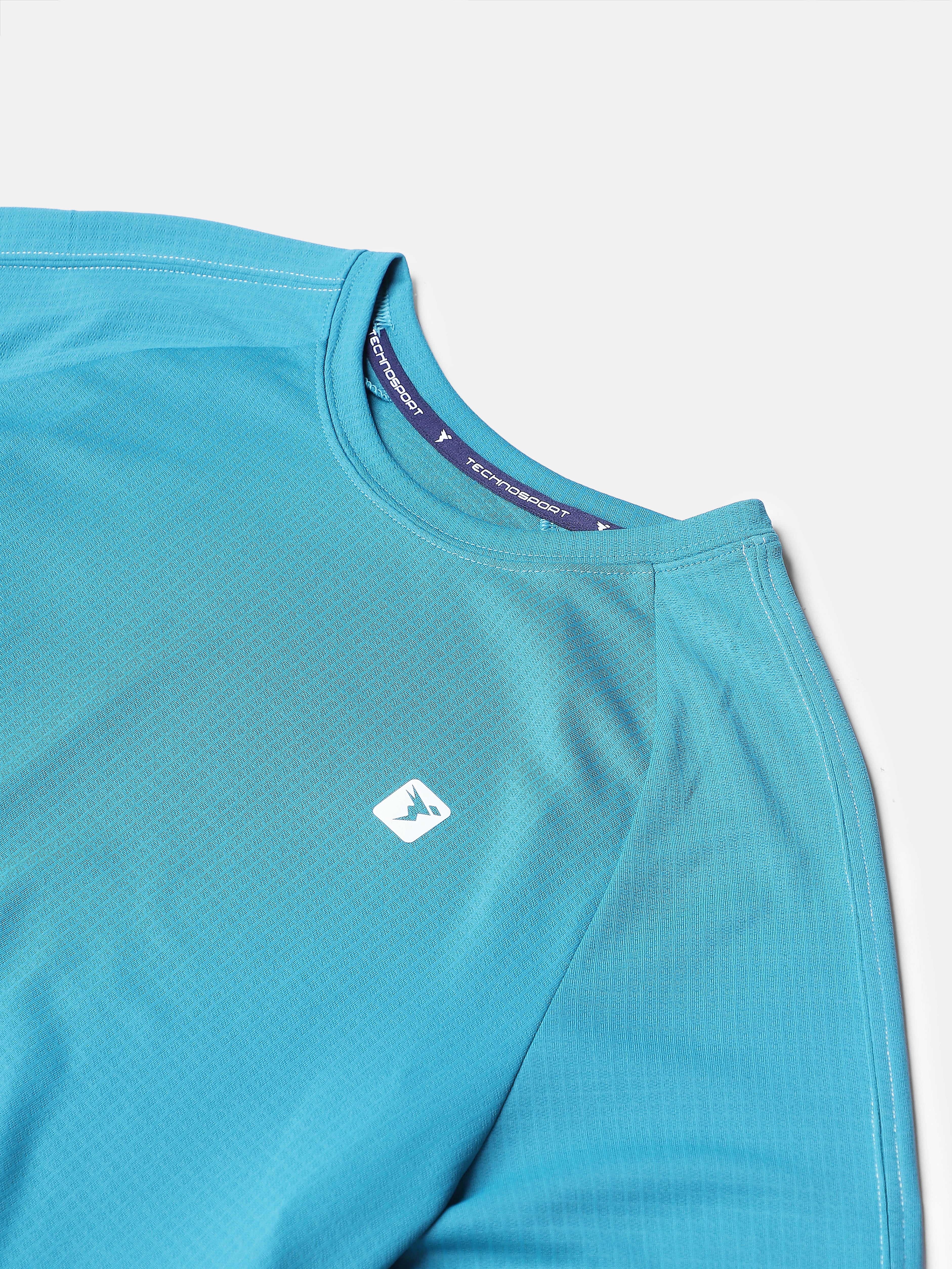 Men Solid Slim Fit Round Neck Sports T-shirt with TECHNOCOOL+ - Image 9