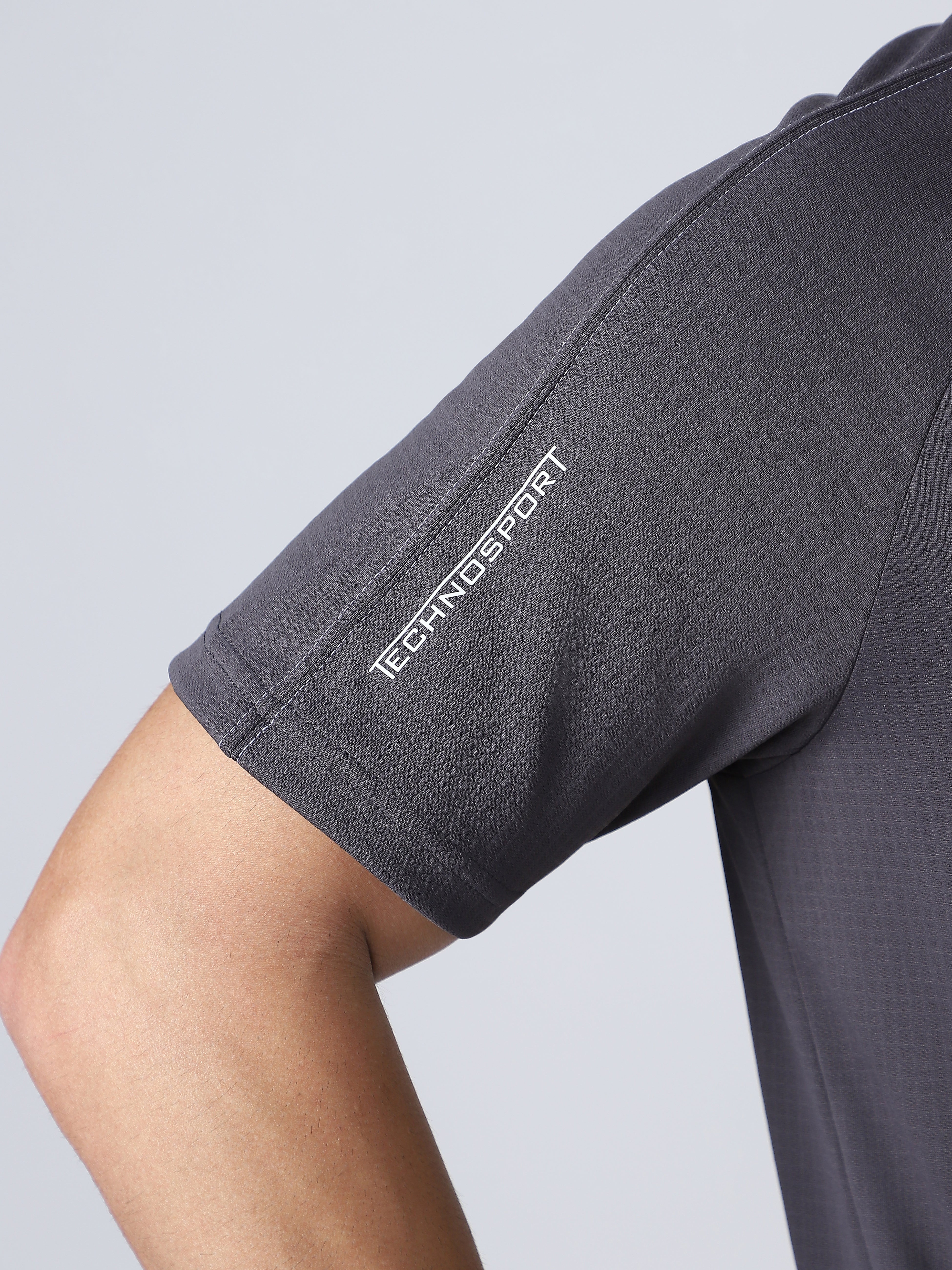 Men Solid Slim Fit Round Neck Sports T-shirt with TECHNOCOOL+ - Image 8