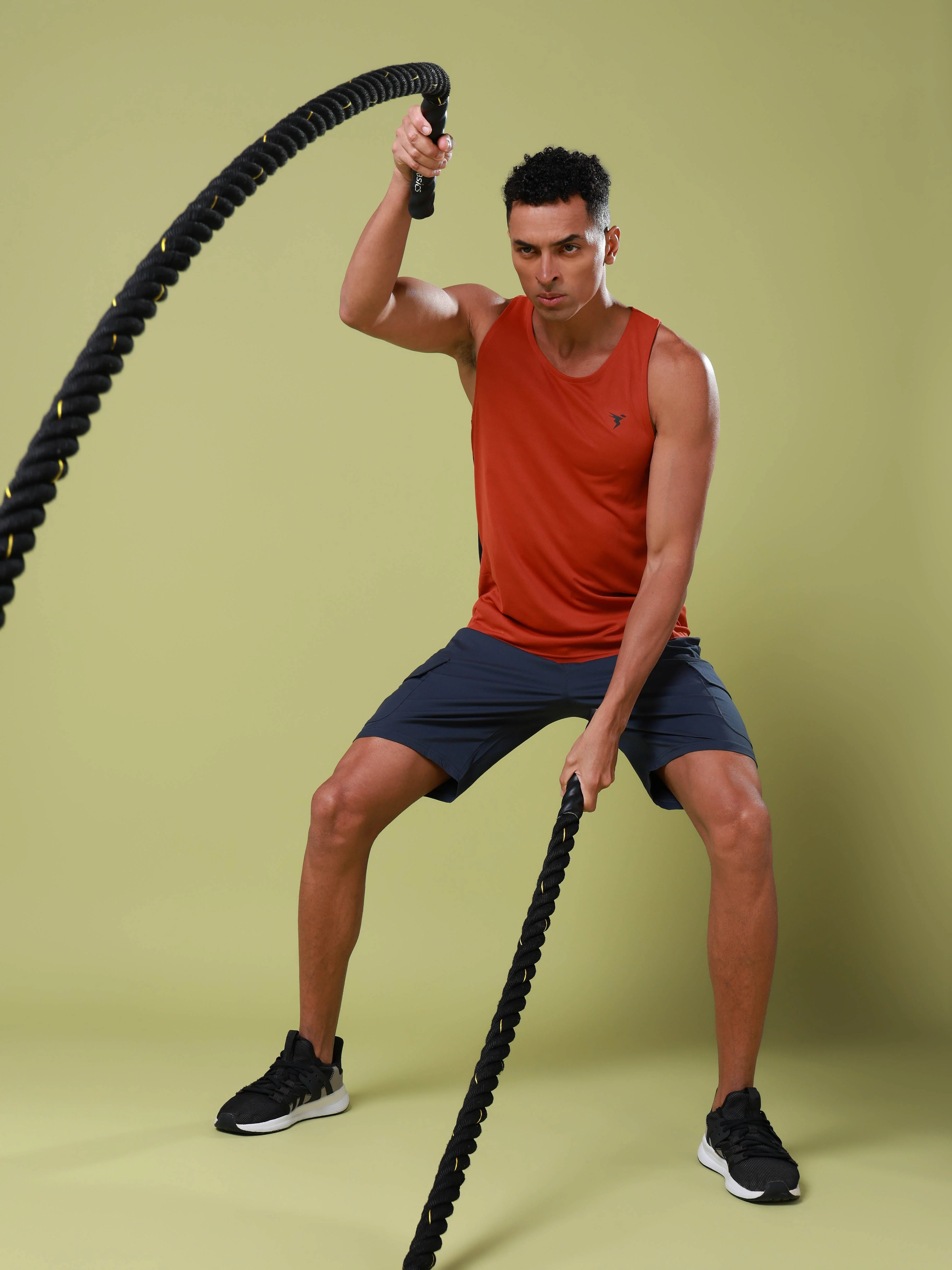 Men Solid Slim Fit Scoop Neck Sports Innerwear Vest with TECHNO COOL+ - Image 5
