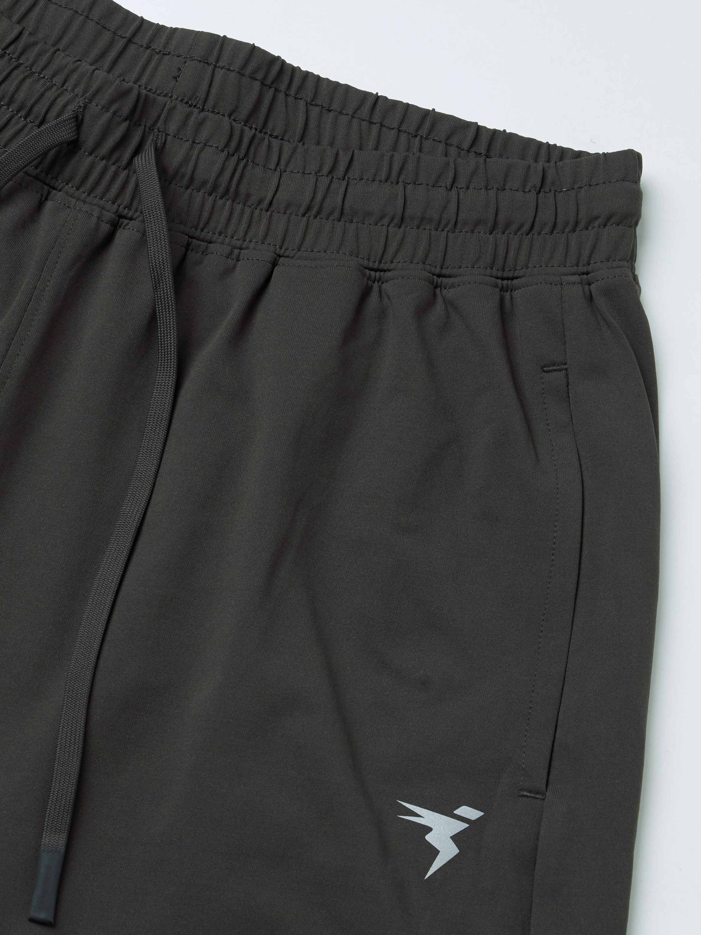 Men Solid Slim Fit Shorts with ELASTO LITE - Image 7