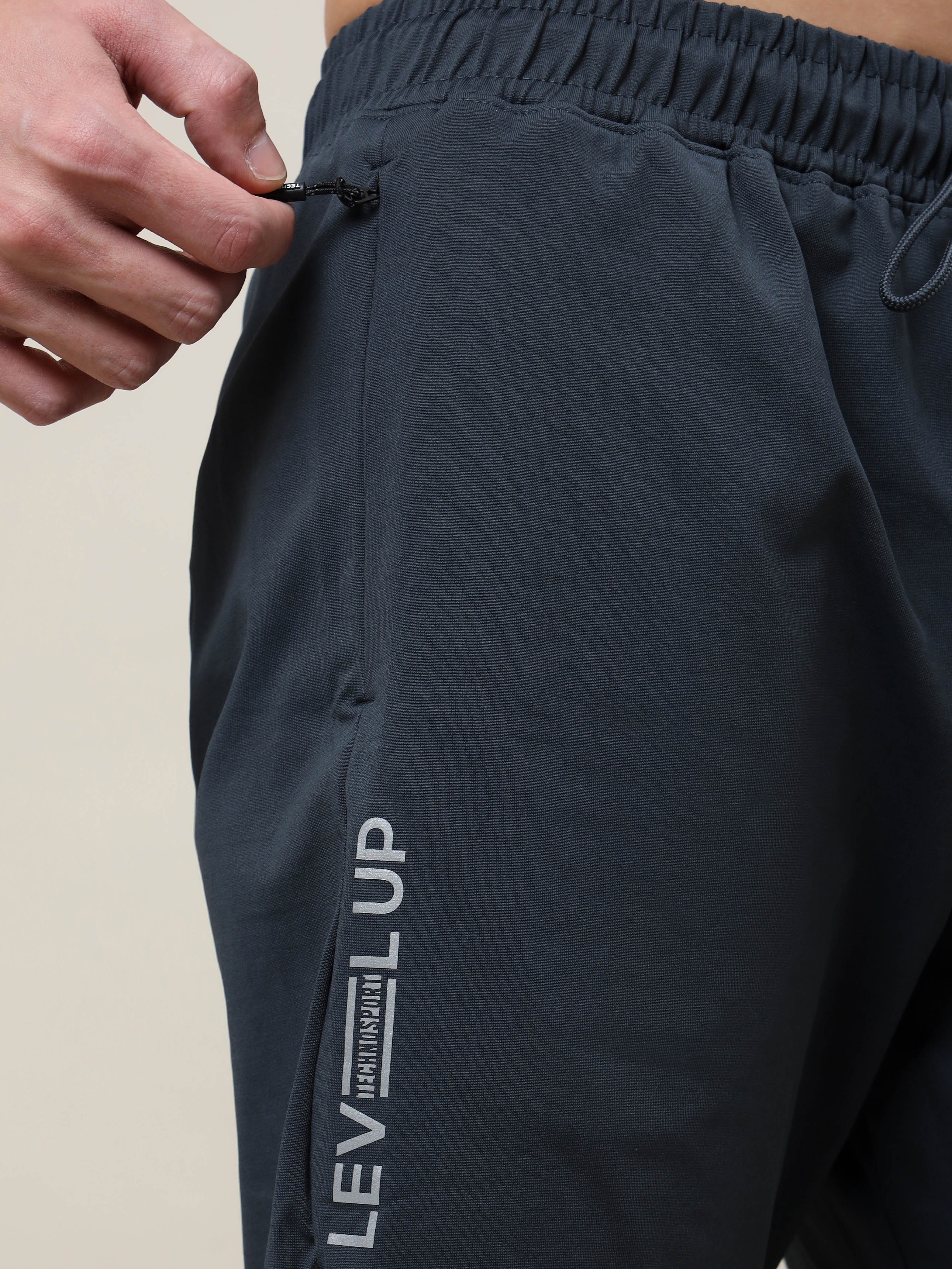 Men Solid Slim Fit Shorts with ELASTO LITE - Image 6