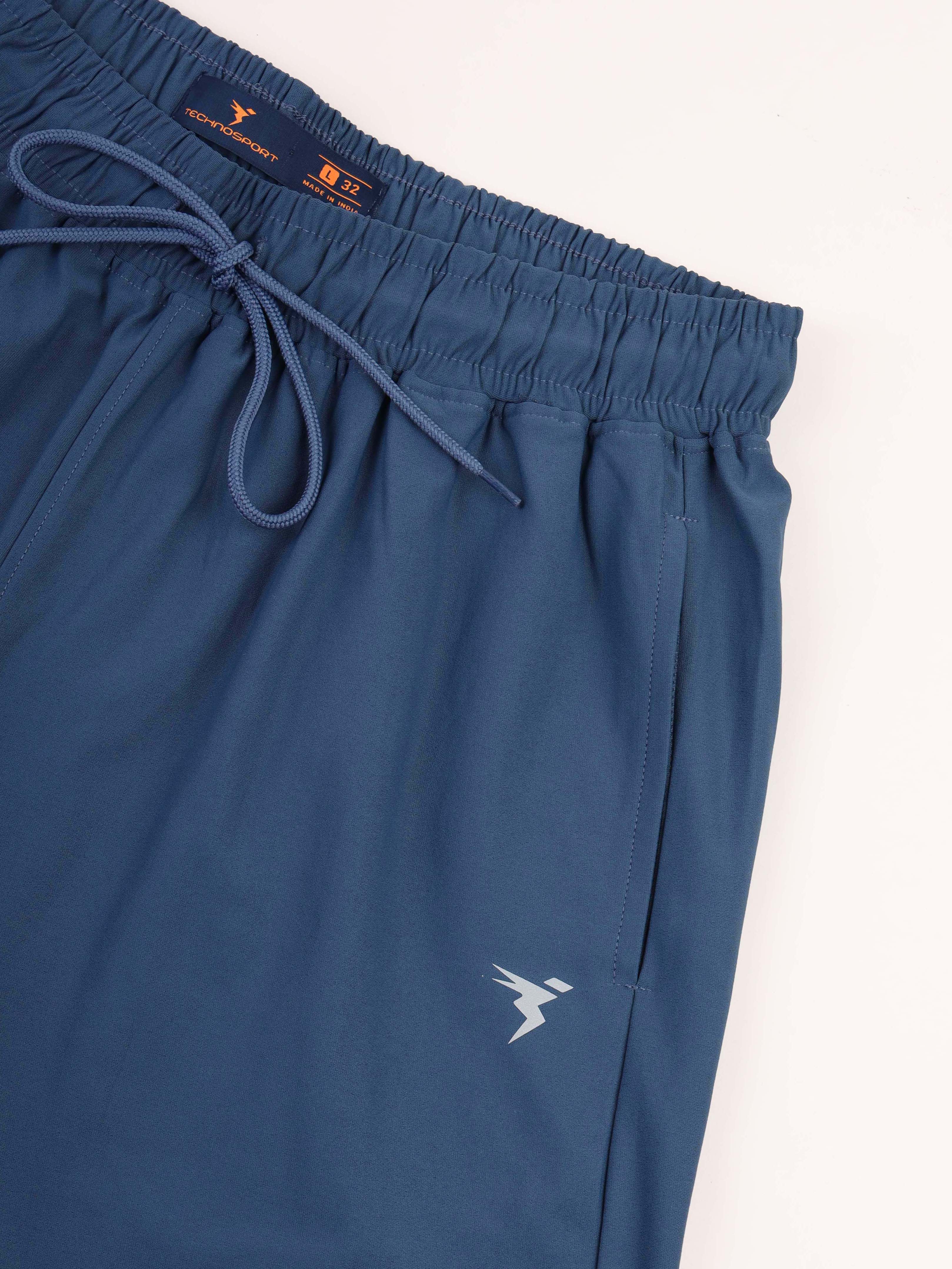 Men Solid Slim Fit Shorts with ELASTO LITE - Image 8