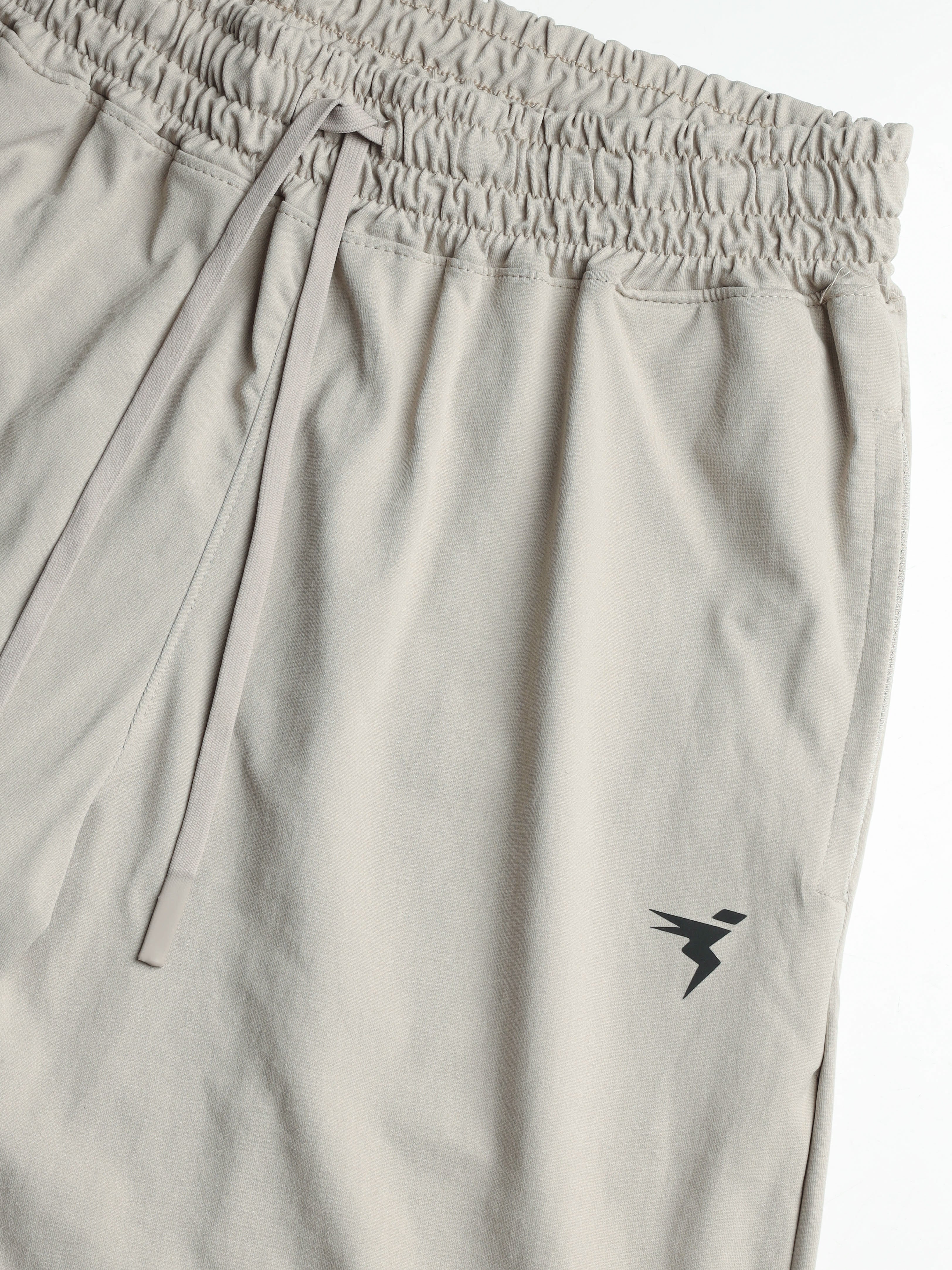 Men Solid Slim Fit Shorts with ELASTO LITE - Image 8