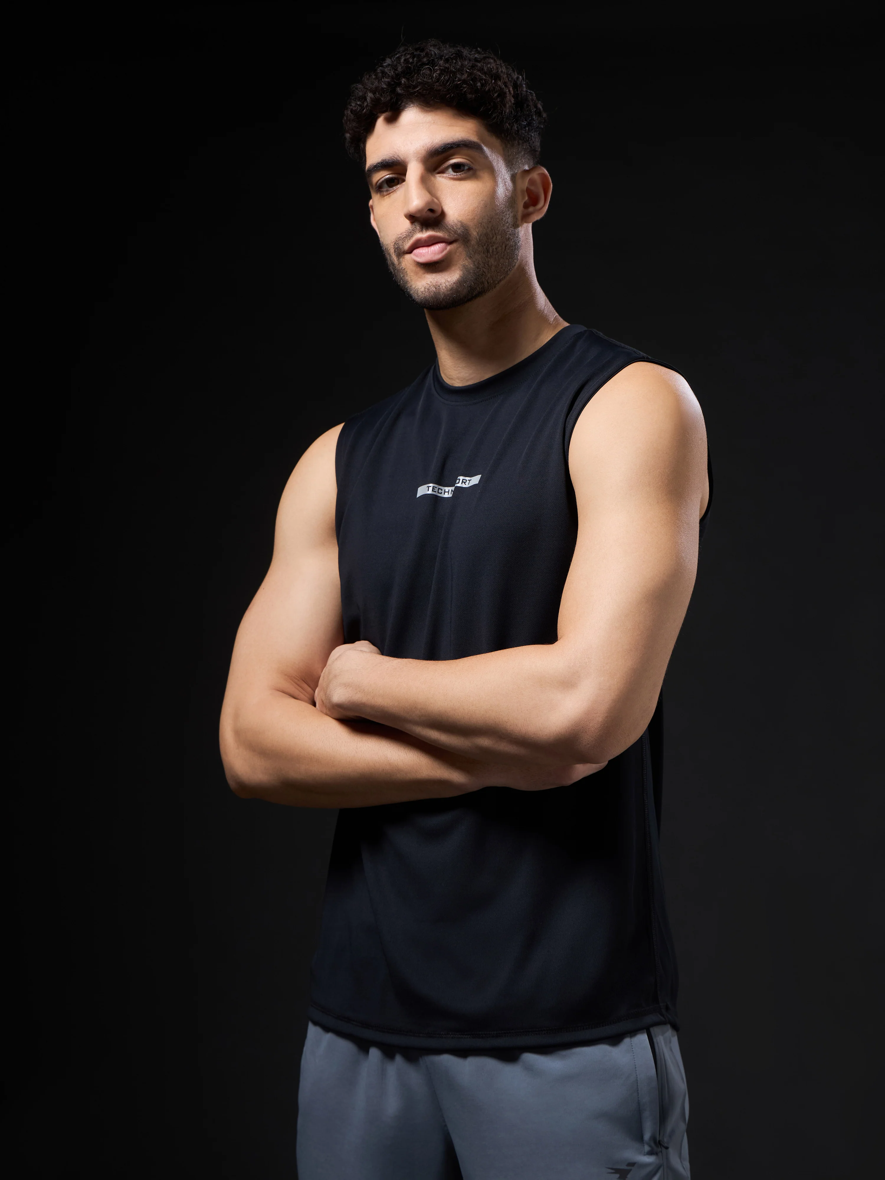 Men Solid Slim Fit Sports Innerwear Vest with TECHNOCOOL+ - Image 4