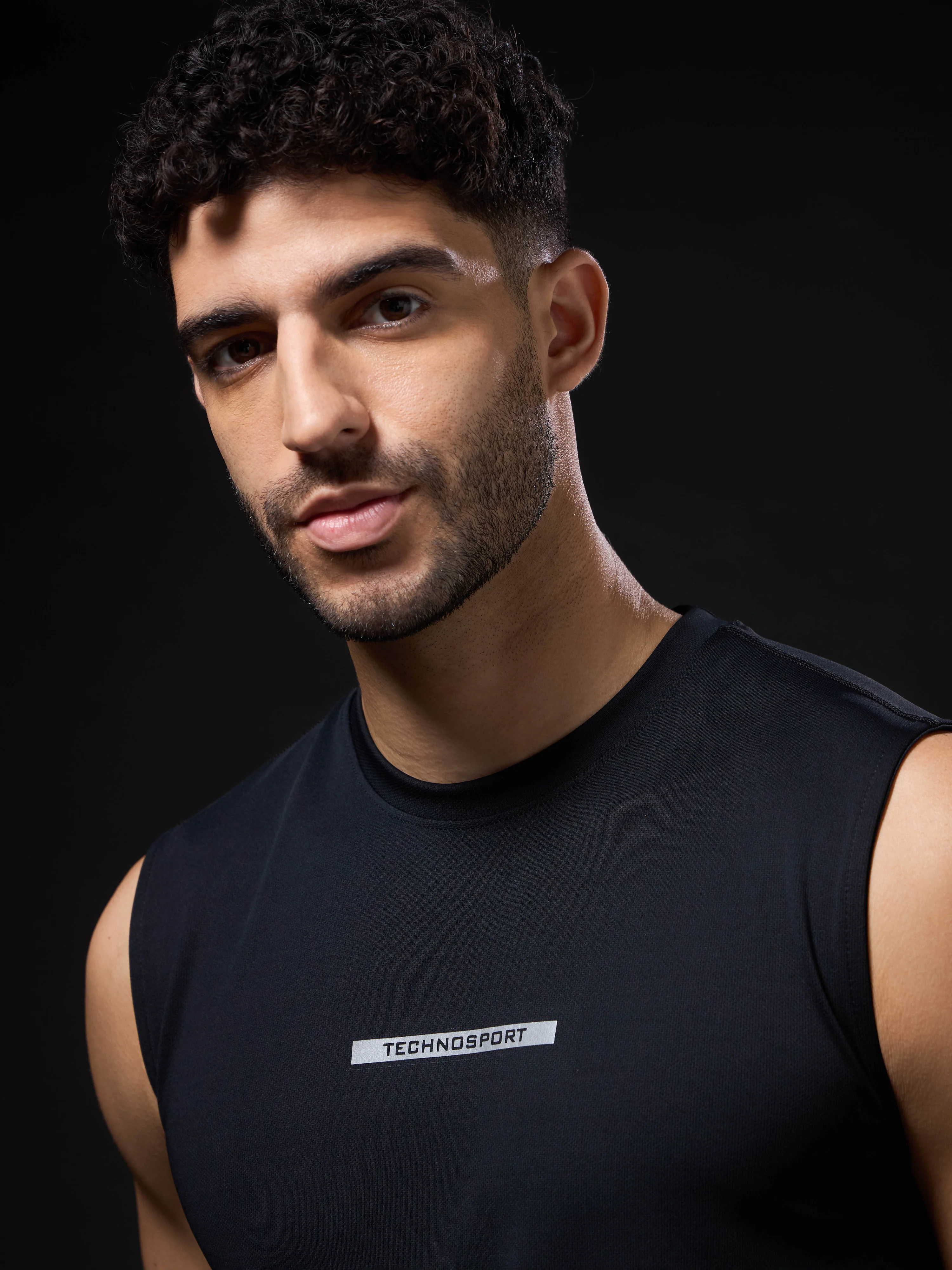 Men Solid Slim Fit Sports Innerwear Vest with TECHNOCOOL+ - Image 6