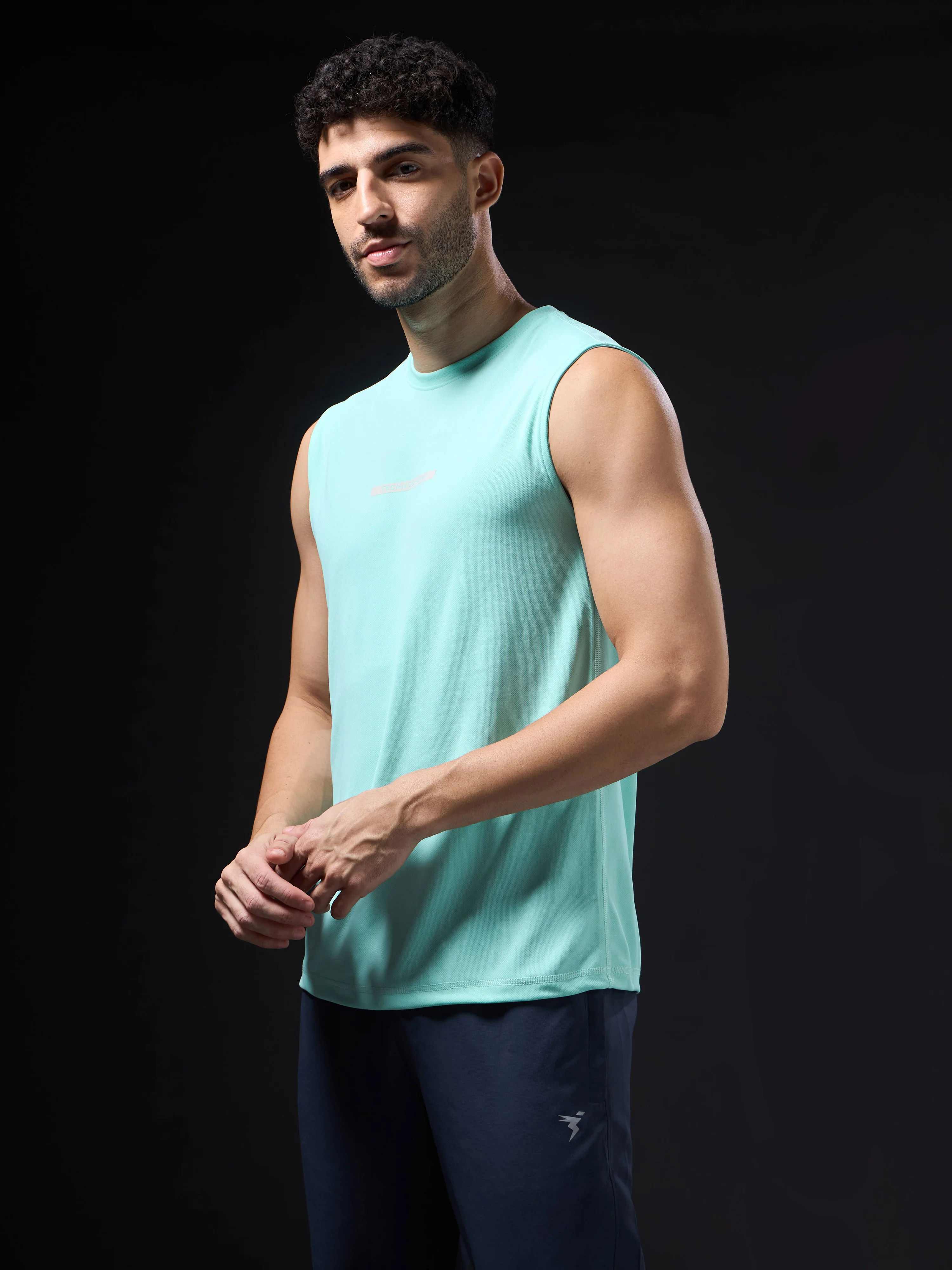 Men Solid Slim Fit Sports Innerwear Vest with TECHNOCOOL+ - Image 4