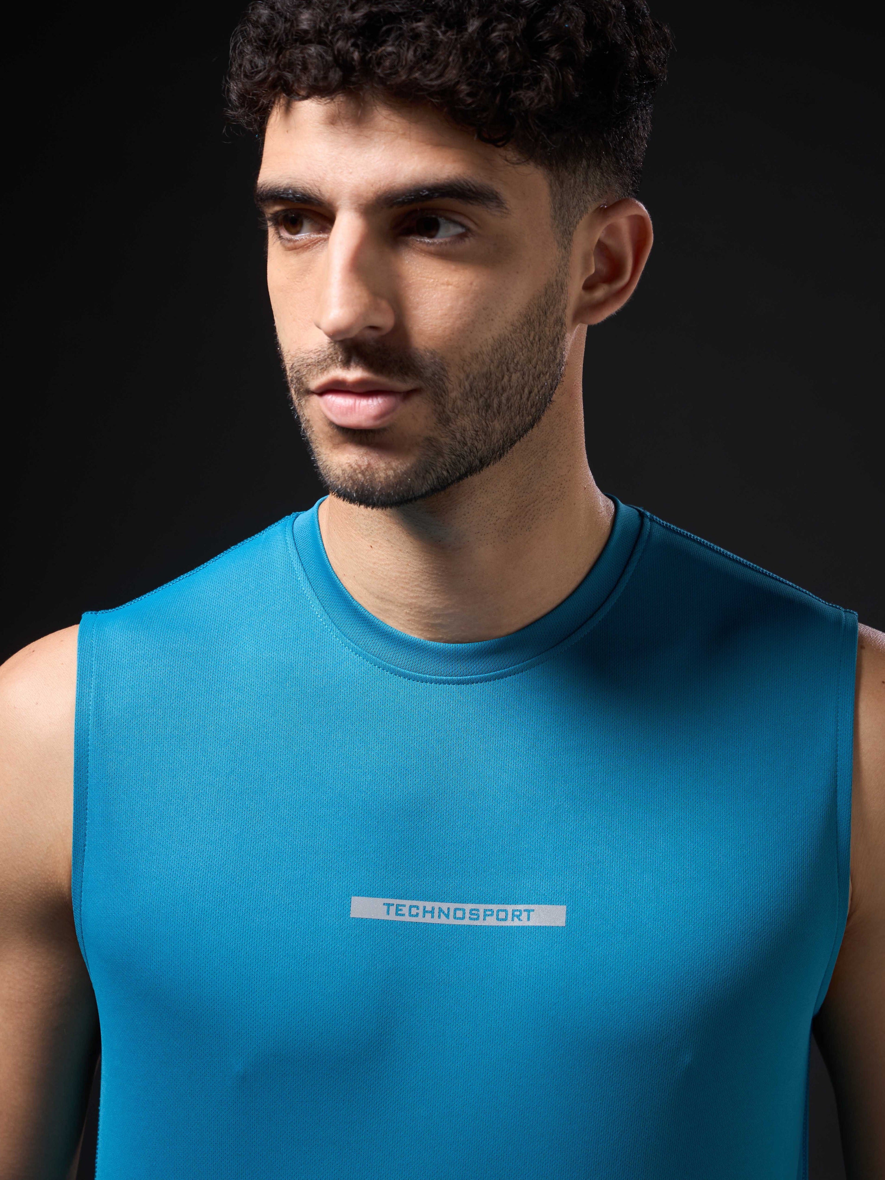 Men Solid Slim Fit Sports Innerwear Vest with TECHNOCOOL+ - Image 9