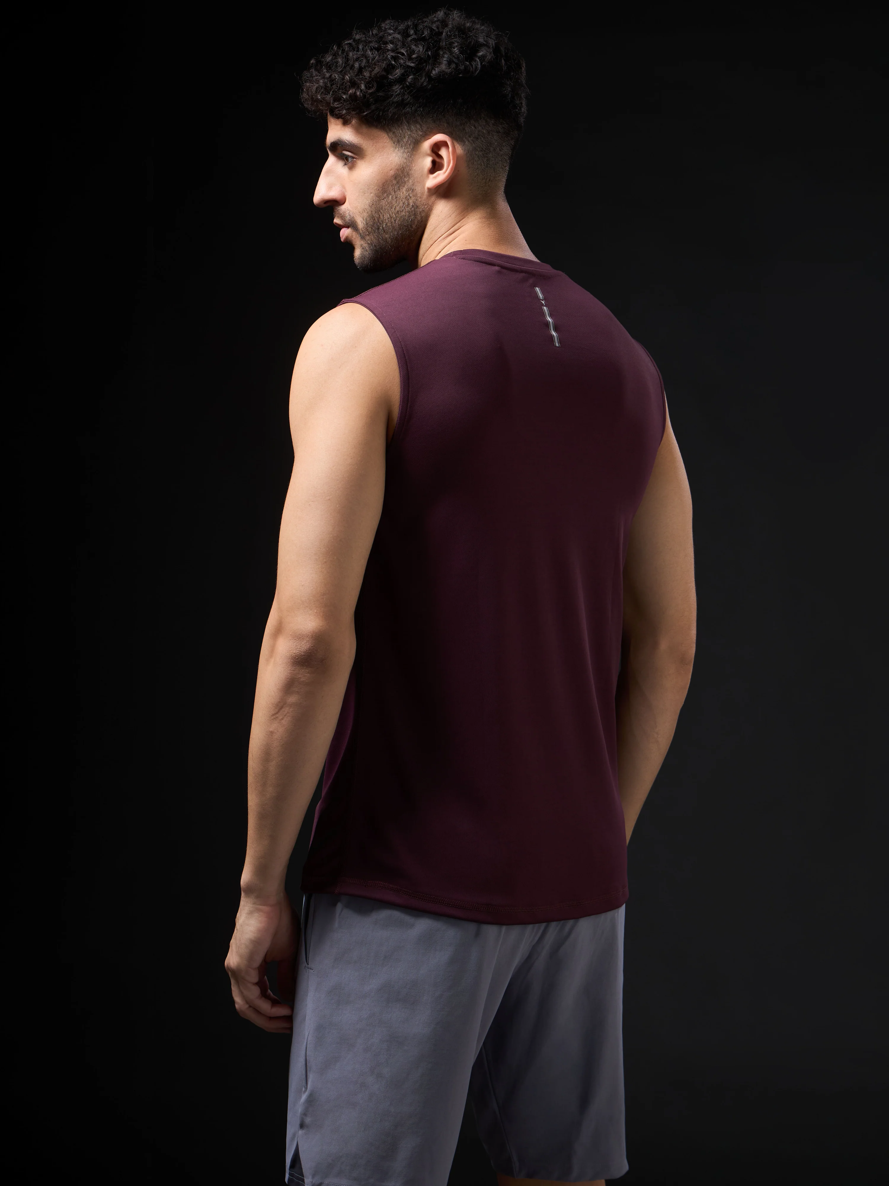 Men Solid Slim Fit Sports Innerwear Vest with TECHNOCOOL+ (Pack of 2) - Image 4