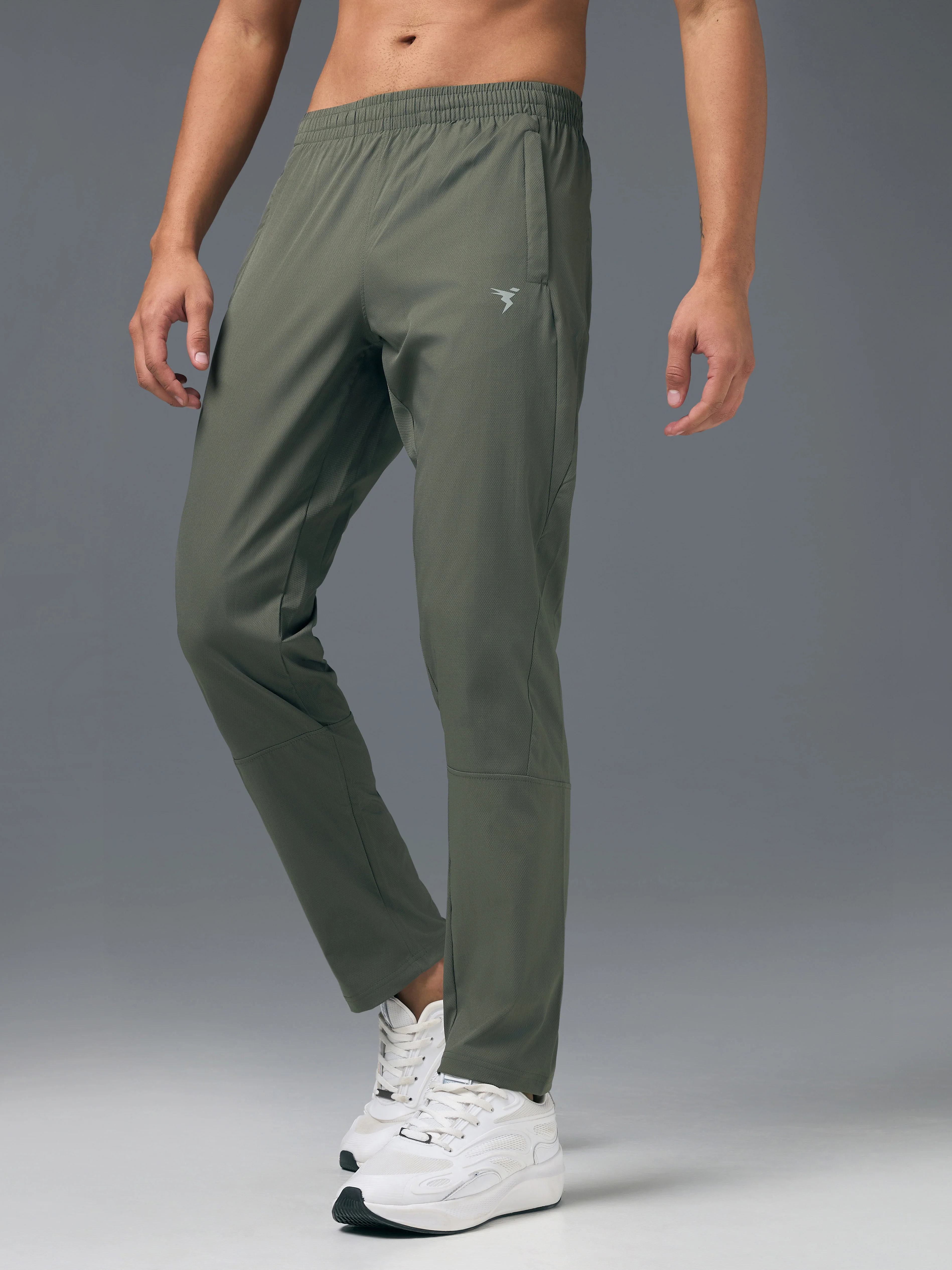 Men Solid Slim Fit Sports Trackpants with TS LYTRA - Image 4