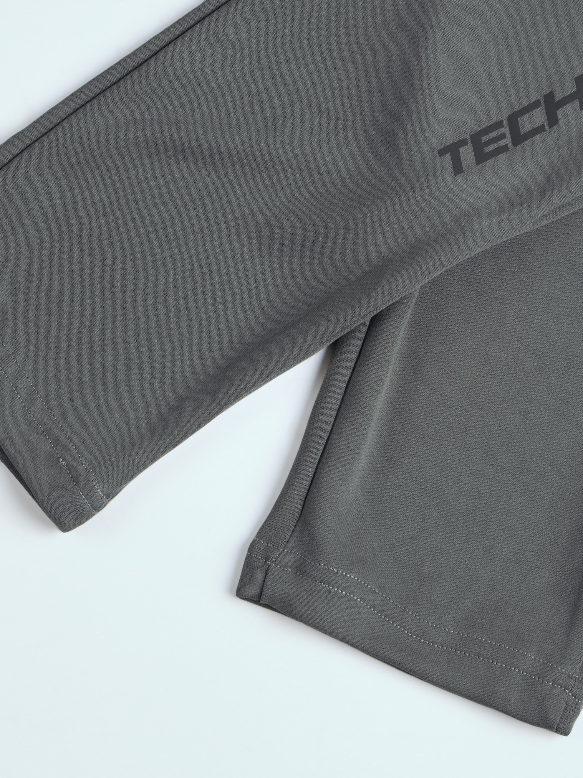 Men Solid Slim Fit Trackpants with TECHNO DRY - Image 9