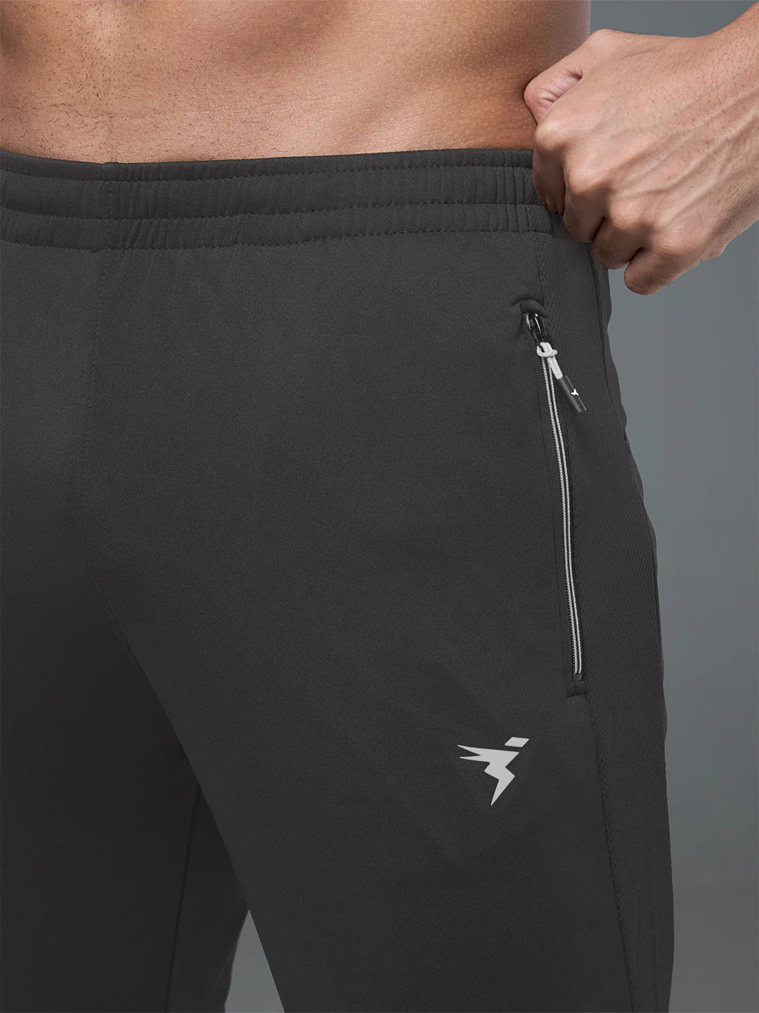 Men Solid Slim Fit Trackpants with TECHNO DRY - Image 6
