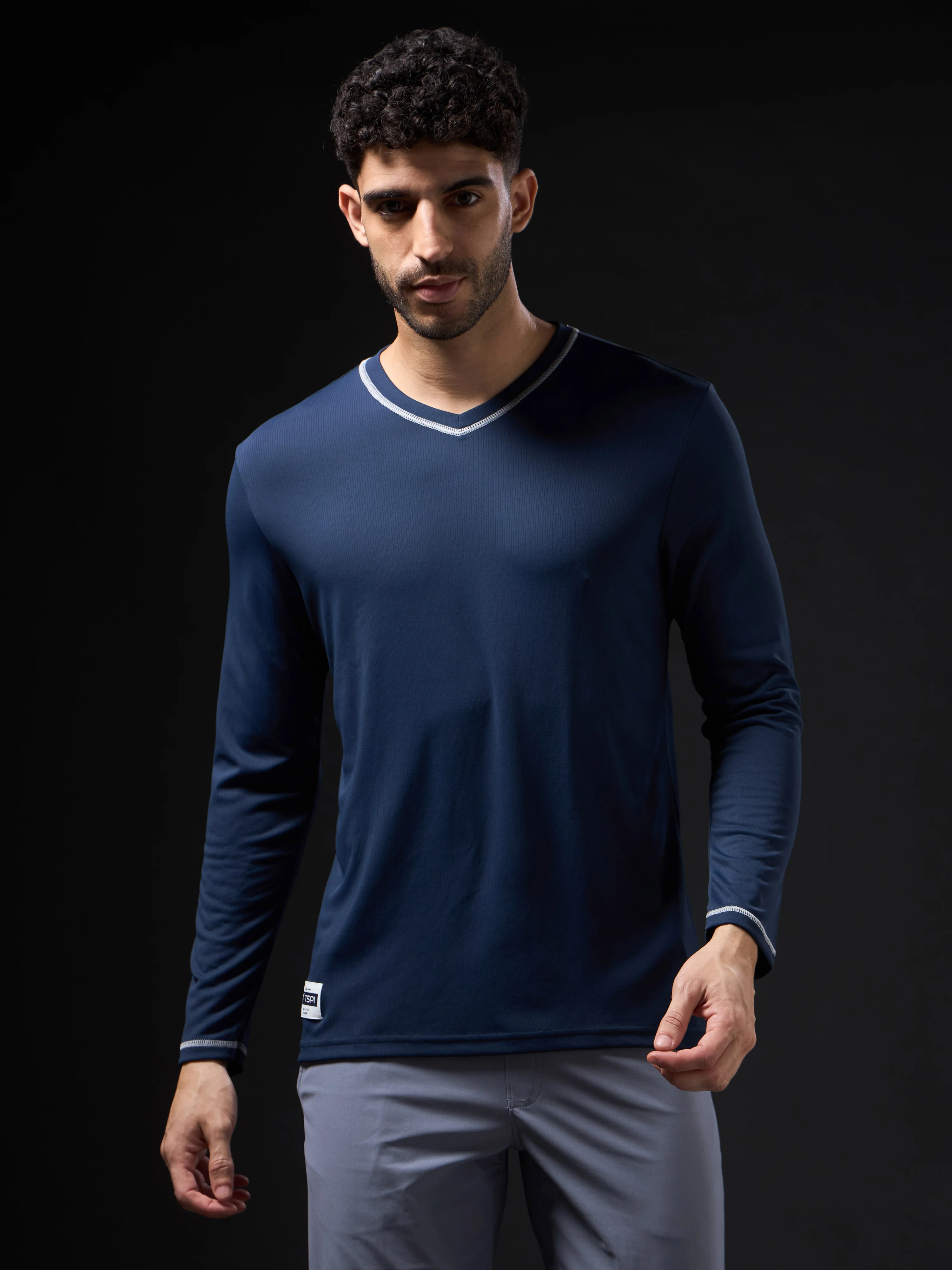Men Solid Slim Fit V Neck Sports T-shirt with TECHNOCOOL+ - Image 2