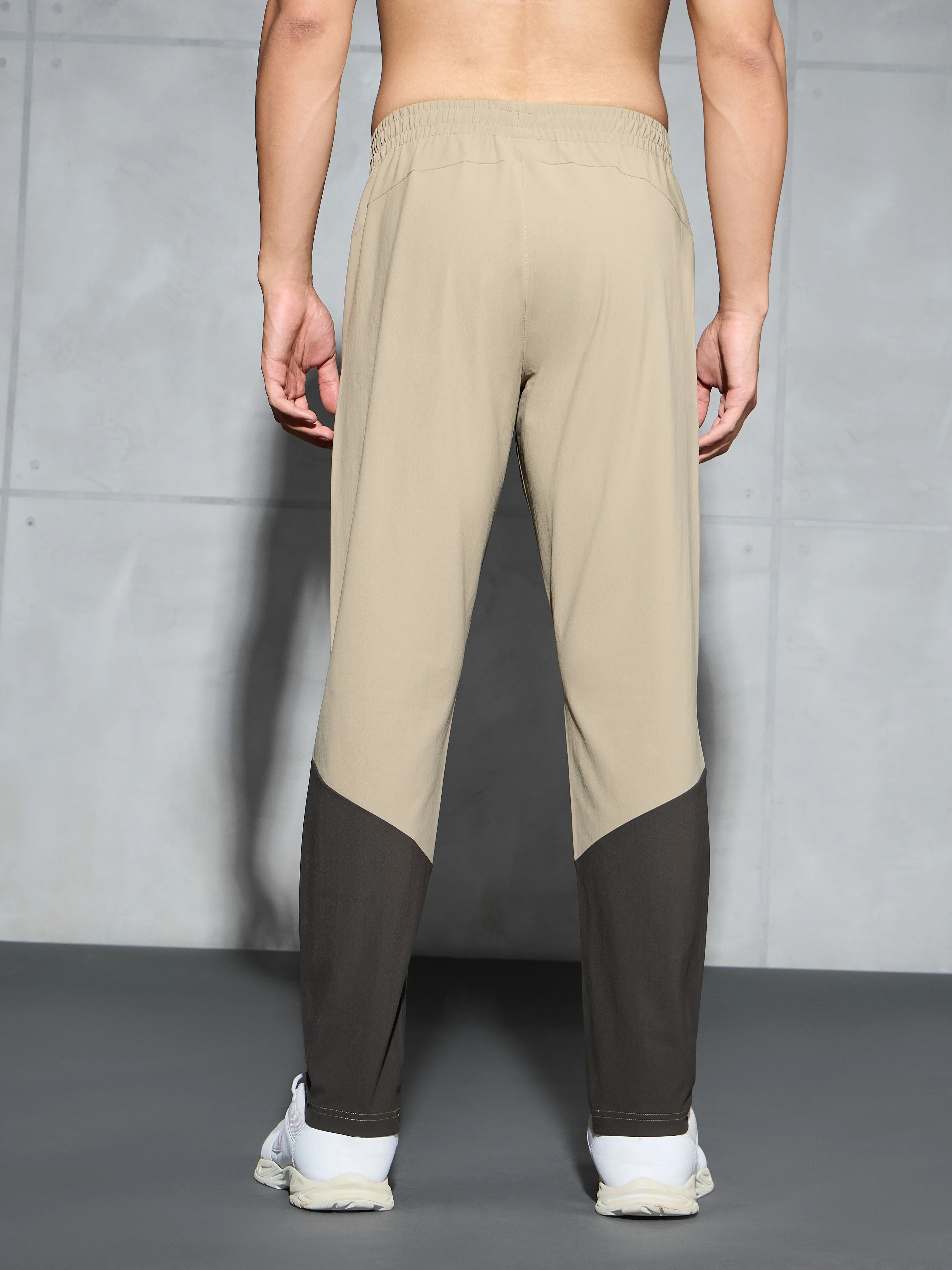 Men Solid Straight Fit Sports Trackpants with DURACOOL+ - Image 3