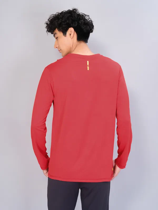 Men Solid Slim Fit Crew Neck T-shirt with TECHNO COOL - Image 2