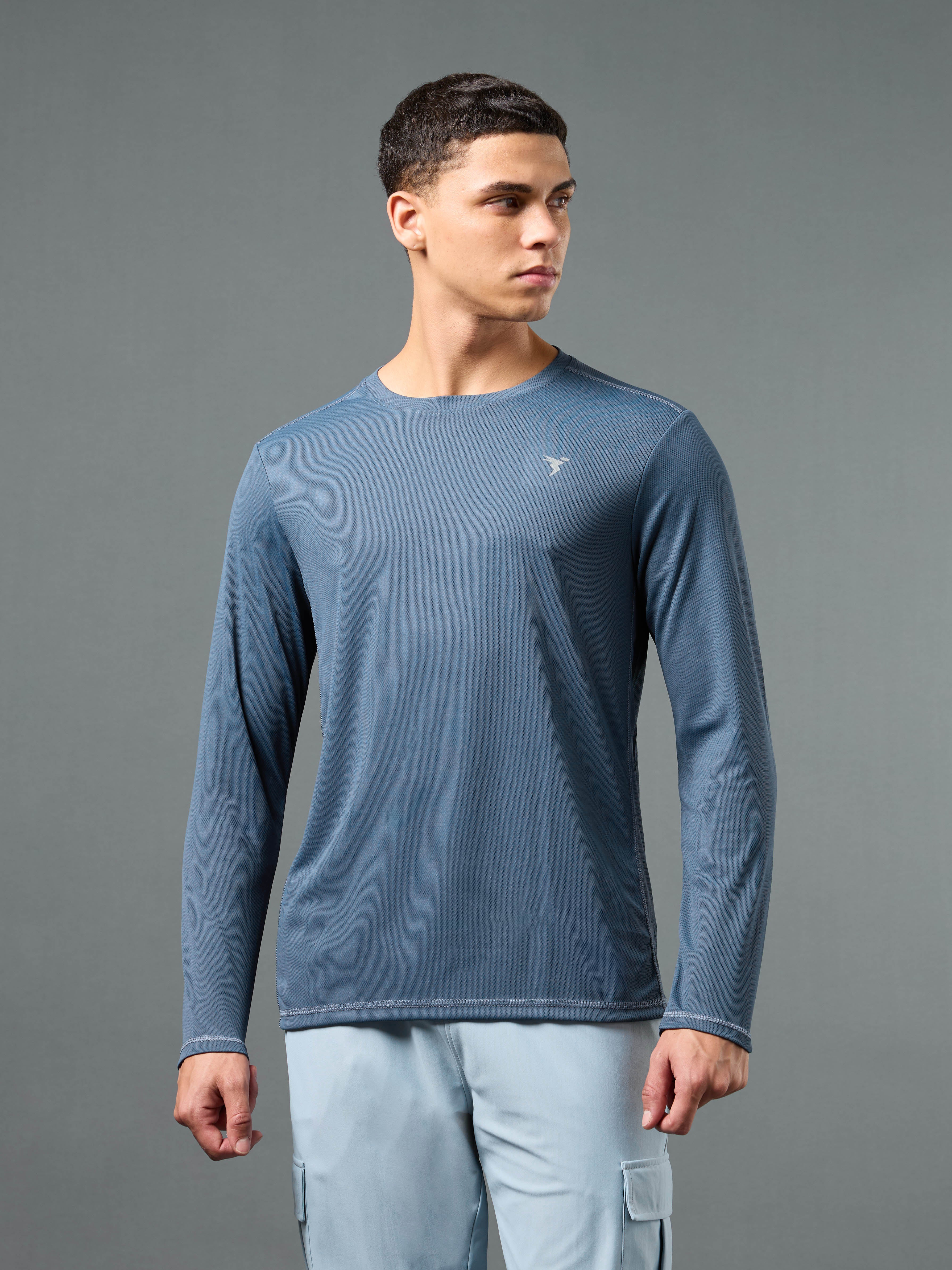 Men Solid Slim Fit Crew Neck T-shirt with TECHNO COOL+ - Image 2