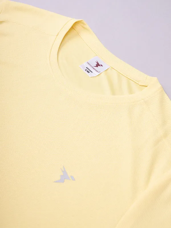 Men Solid Slim Fit Crew Neck T-shirt with TECHNO COOL+ - Image 7