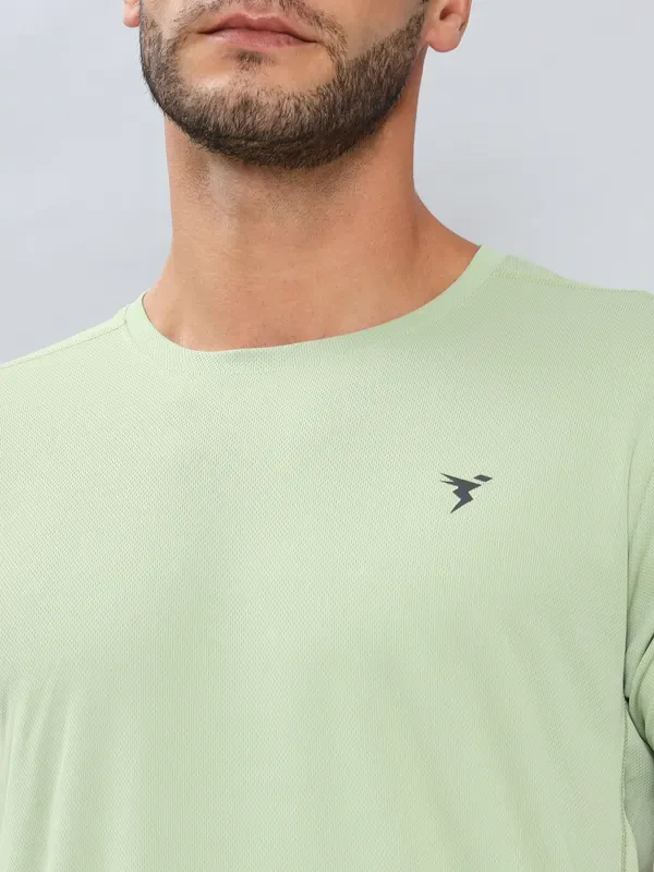 Men Solid Slim Fit Crew Neck T-shirt with TECHNO COOL+ - Image 5
