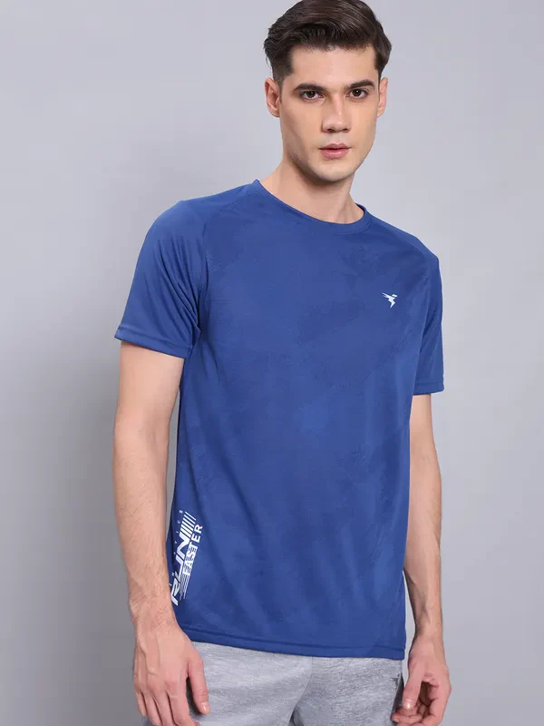 Men Self Design Slim Fit Crew Neck T-shirt with VENTMESH - Image 2