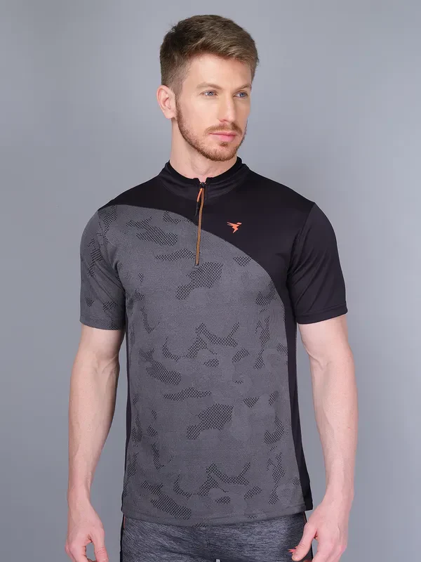 Men Self Design Slim Fit Mock Neck T-shirt with VENTMESH