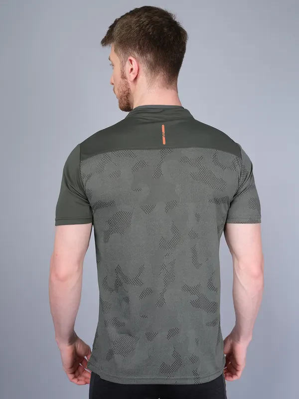 Men Self Design Slim Fit Mock Neck T-shirt with VENTMESH - Image 3