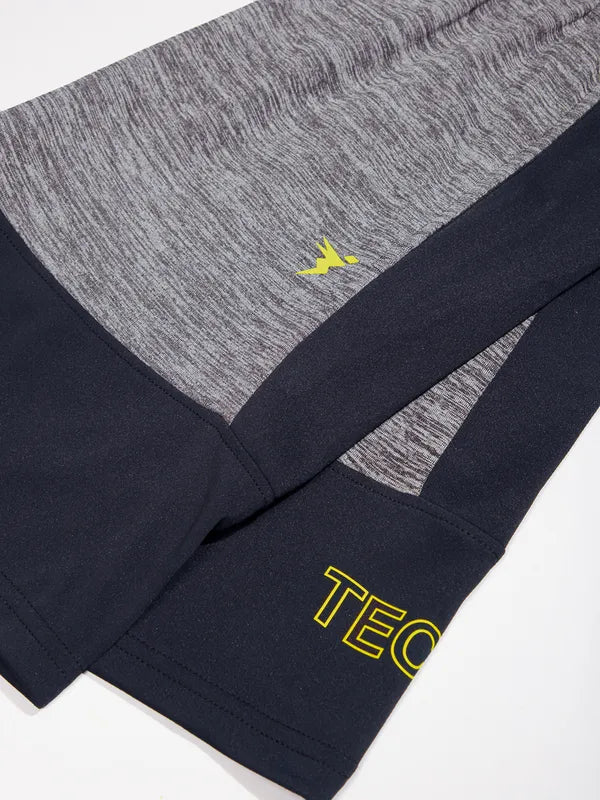 Men Melange Slim Fit Shorts with TECHNO GUARD - Image 7
