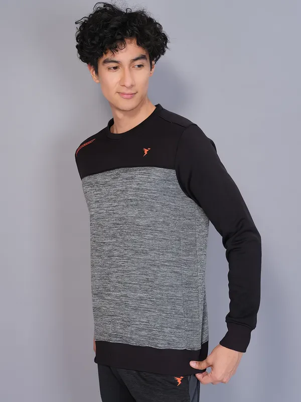 Men Melange Slim Fit Crew Neck Sweatshirt with TECHNO WARM+ - Image 3