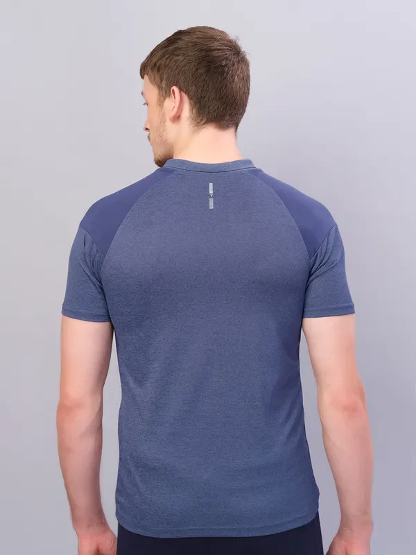 Men Melange Slim Fit Polo T-shirt with DOUBLE COOL - Image 2