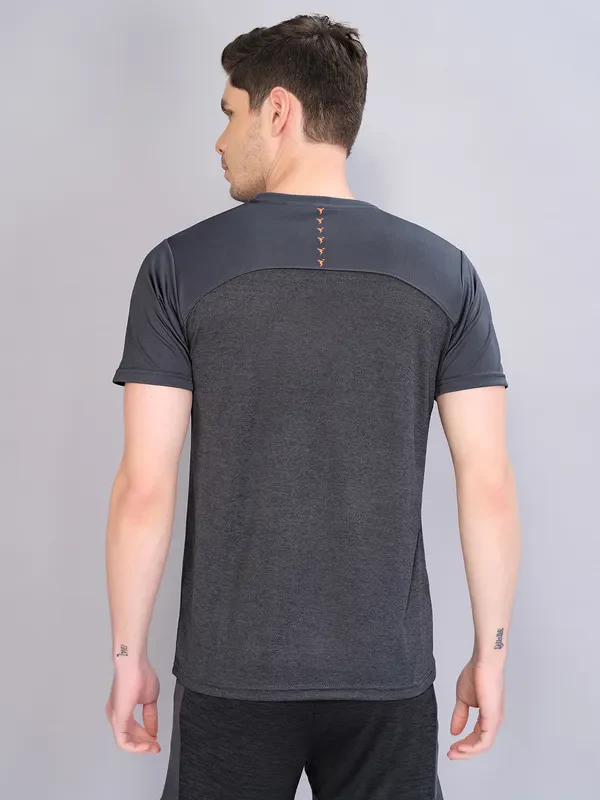 Men Crew Neck Slim Fit Melange T-shirt with DOUBLE COOL - Image 2