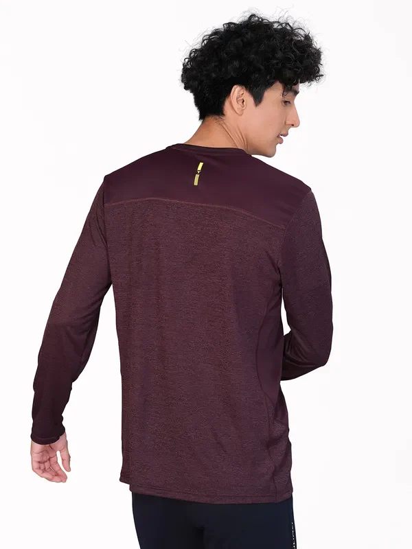 Men Melange Slim Fit Crew Neck T-shirt with DOUBLE COOL - Image 3