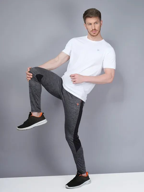 Men Melange Slim Fit Trackpants with TECHNO GUARD - Image 5