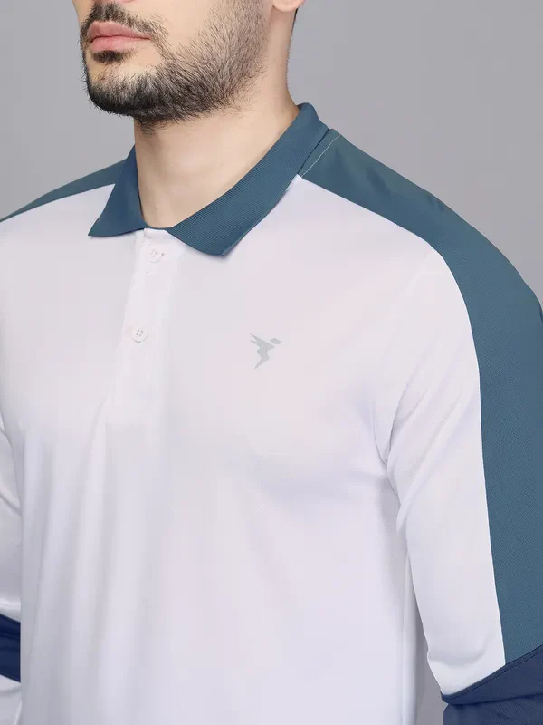 Men Colorblock Slim Fit Polo T-shirt with TECHNO COOL+ - Image 5
