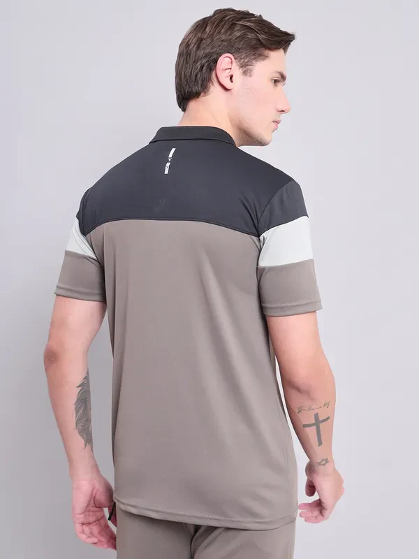 Men Colorblock Slim Fit Polo T-shirt with TECHNO COOL+ - Image 2