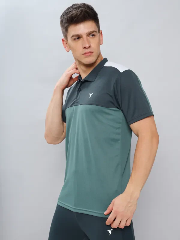 Men Colorblock Slim Fit Polo T-shirt with TECHNO COOL+ - Image 2