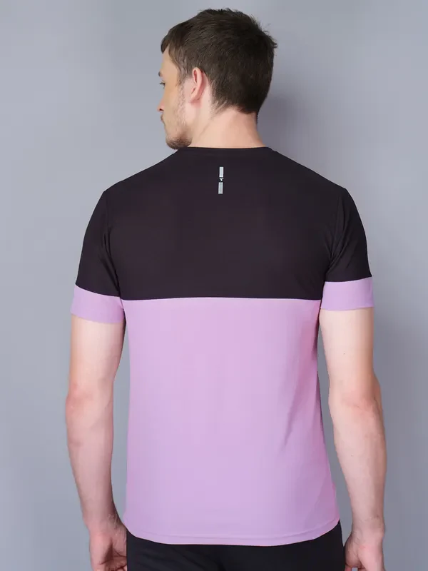 Men Colorblock Slim Fit Crew Neck T-shirt with TECHNO GUARD - Image 2
