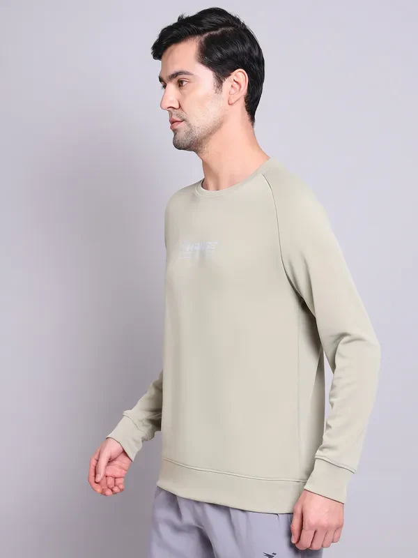 Men Printed Slim Fit Crew Neck Sweatshirt with ELASTO PLUS - Image 3