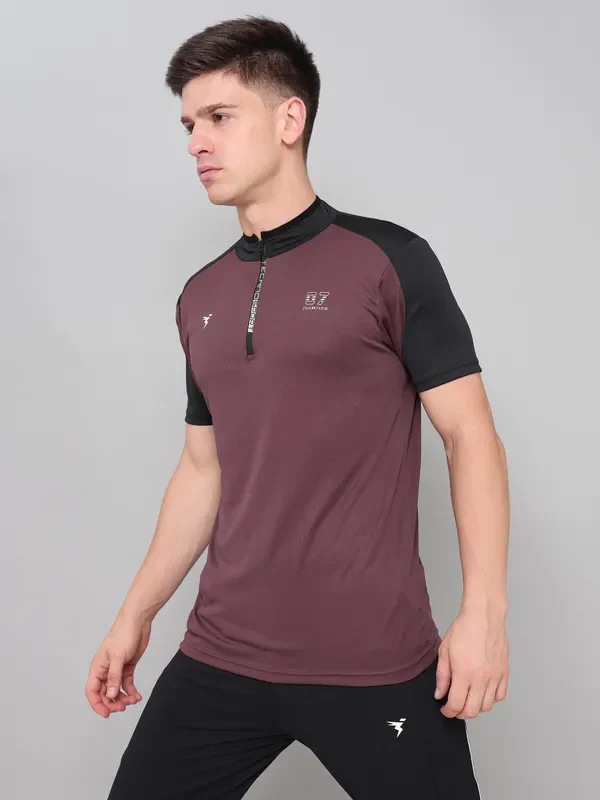 Men Colorblock Slim Fit Mock Neck T-shirt with TECHNO COOL+ - Image 5